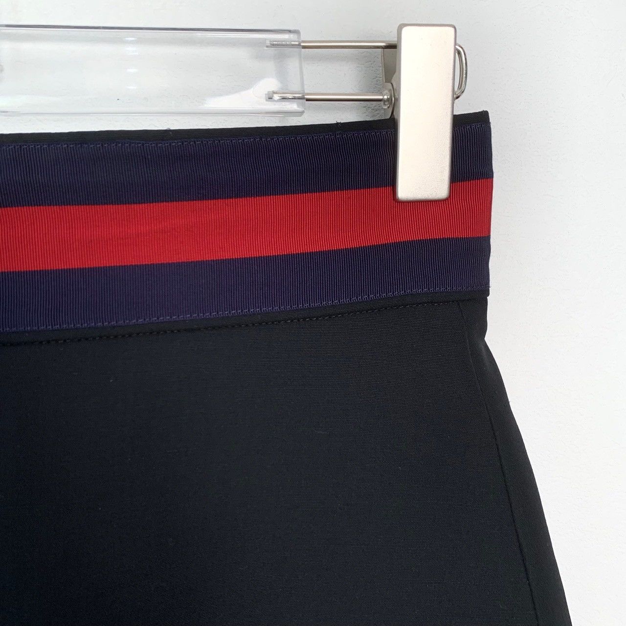 Gucci Gucci Black Web Strap Spliced A-line Mini Skirt K26WX Size 26" / US 2 / IT 38 - 3 Thumbnail