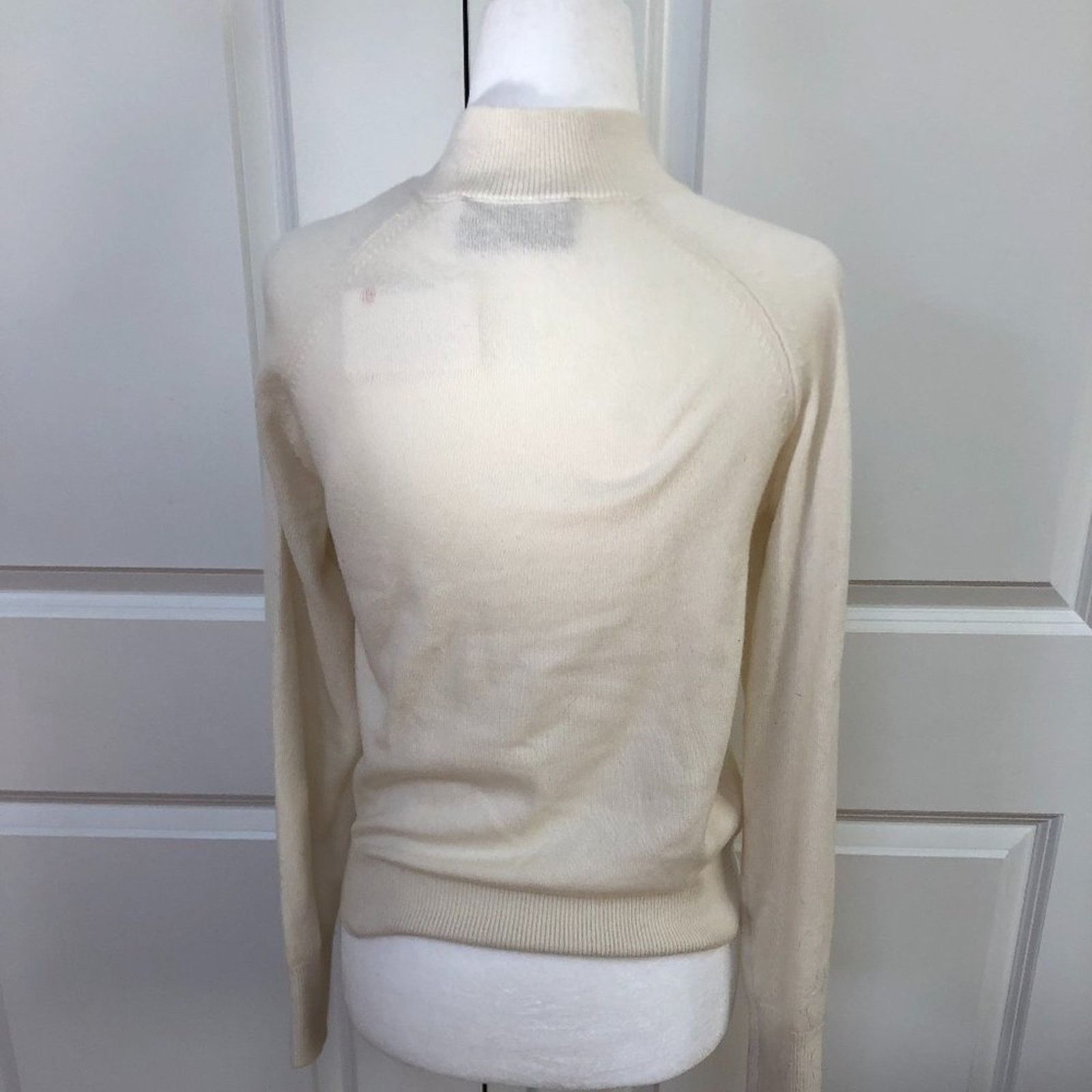 Everlane Mock Neck Cashmere Sweater from Everlane Size XS / US 0-2 / IT 36-38 - 3 Thumbnail