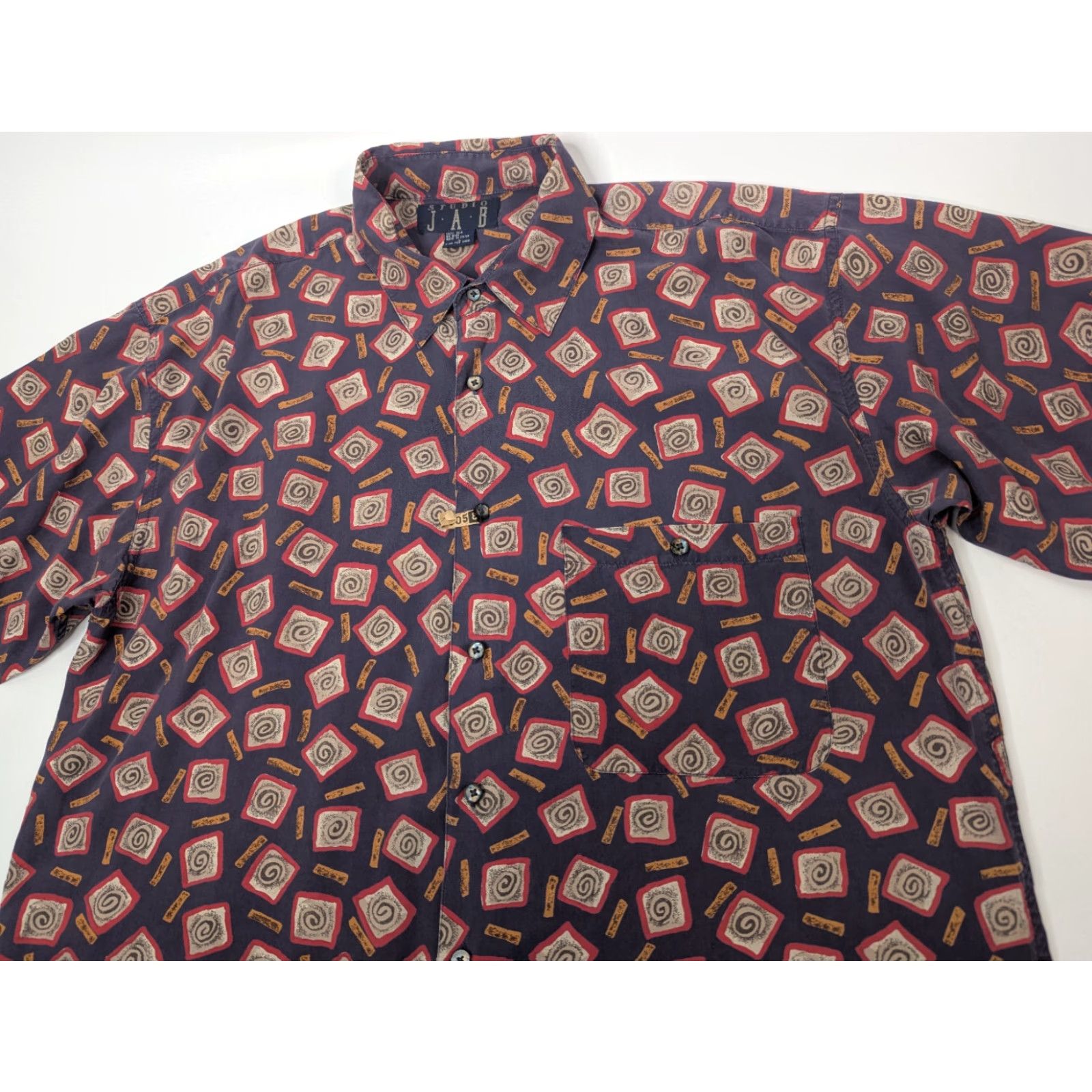 Vintage Vtg Studio Jab Silk Swirl Abstract Geometric Shirt Mens Sz L Button Short Sleeve Size US L / EU 52-54 / 3 - 2 Thumbnail