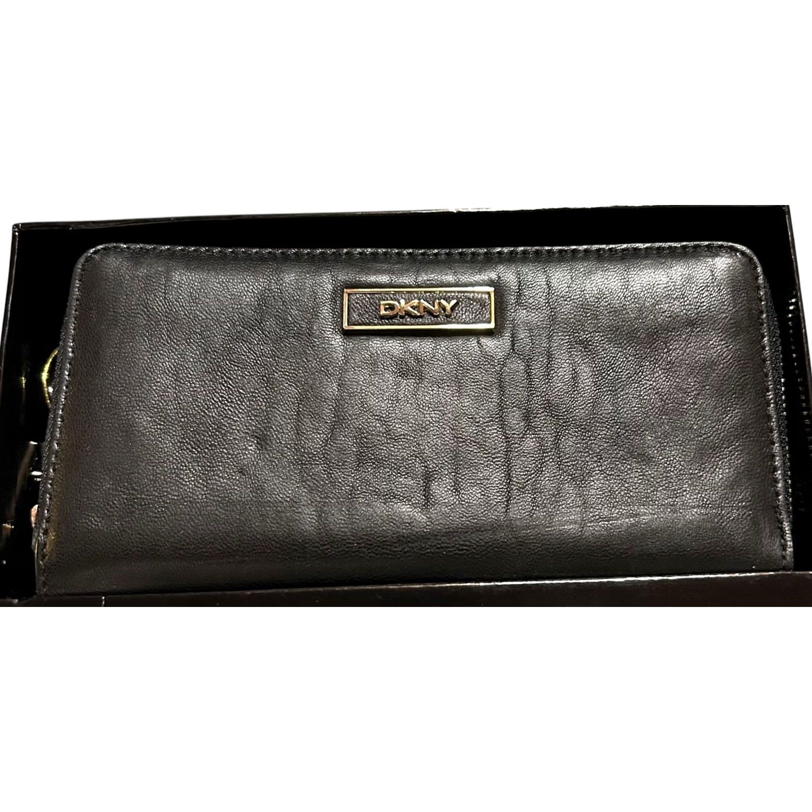 DKNY DKNY WALLET SHINY LEATHER WRISTLET BLACK WOMEN'S ONE SIZE Size ONE SIZE - 4 Thumbnail