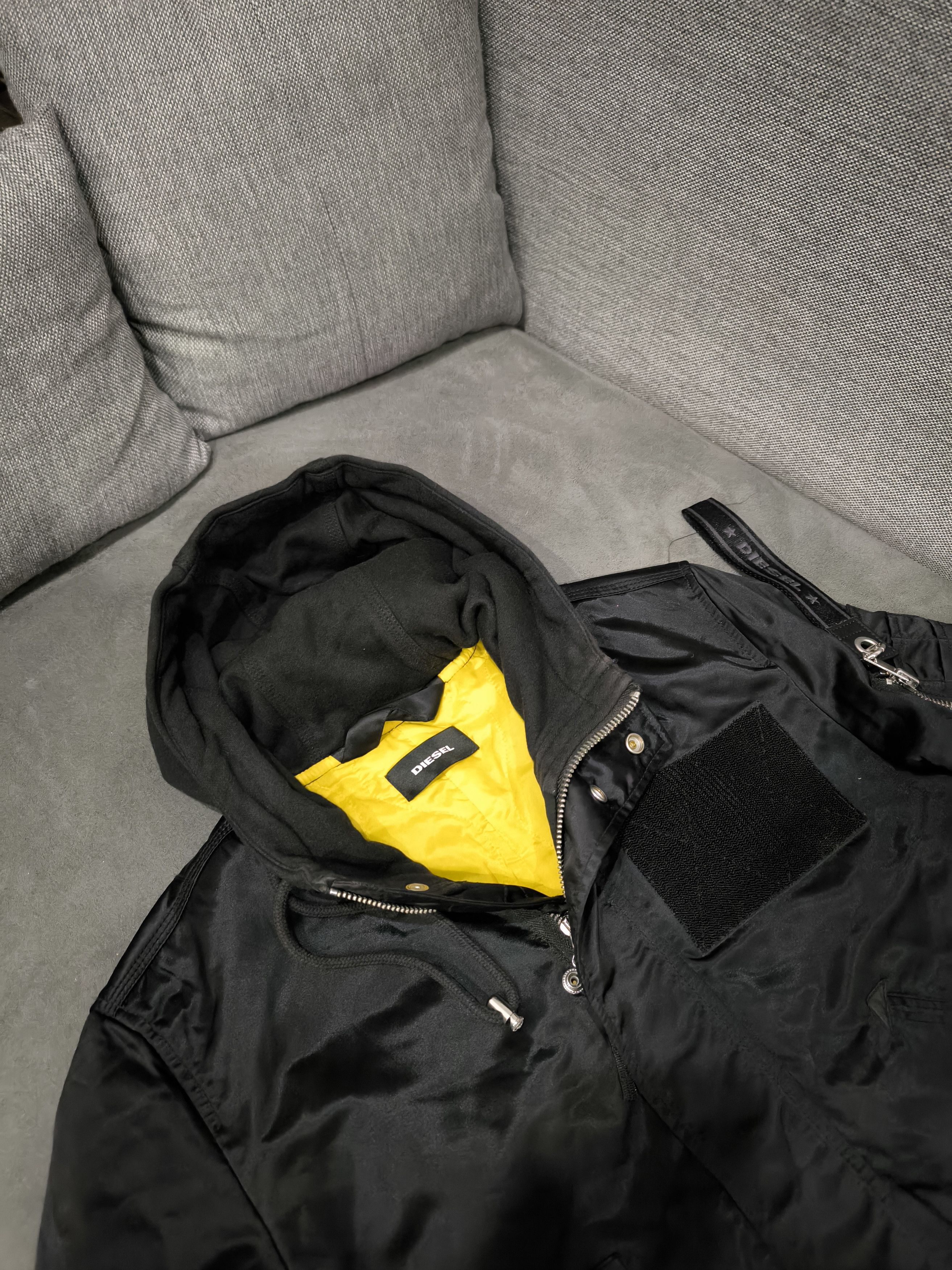Diesel Men's Diesel layered bomber jacket Size US S / EU 44-46 / 1 - 2 Thumbnail