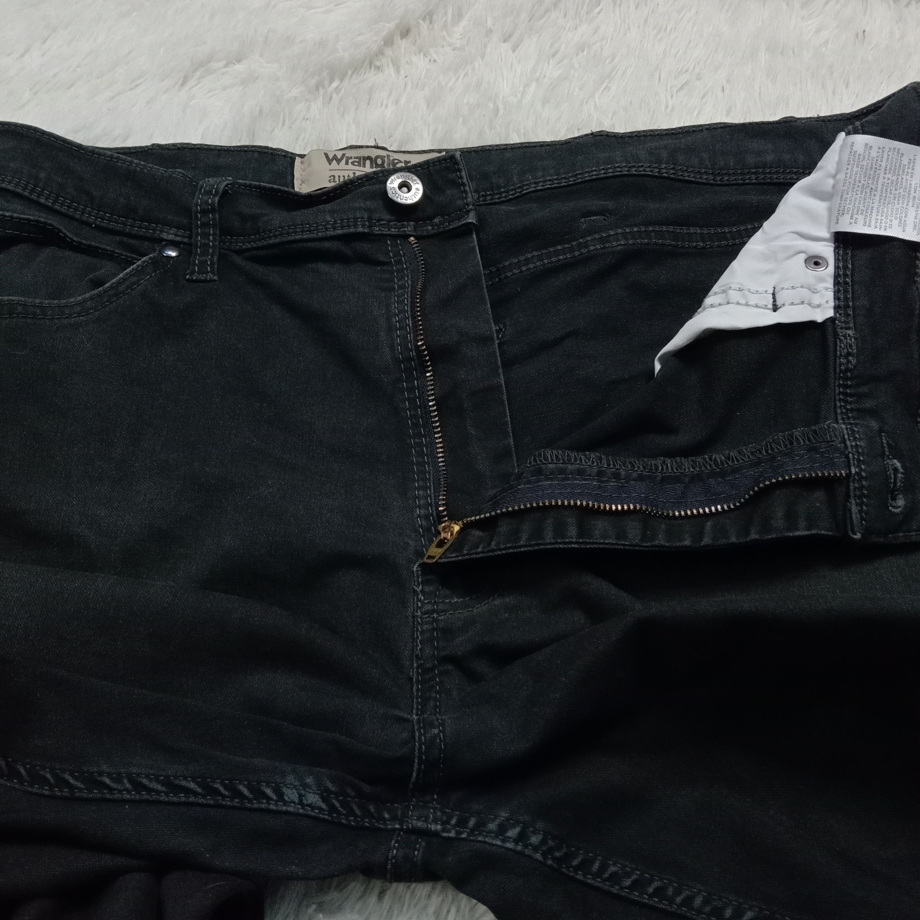 If Six Was Nine Y2k Wrangler Black Regular Jeans Size US 36 / EU 52 - 5 Thumbnail