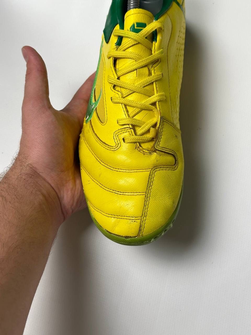 Nike Vintage Brazil Nike Elastico Pro Mens low top sneakers Y2K Size US 9 / EU 42 - 4 Thumbnail