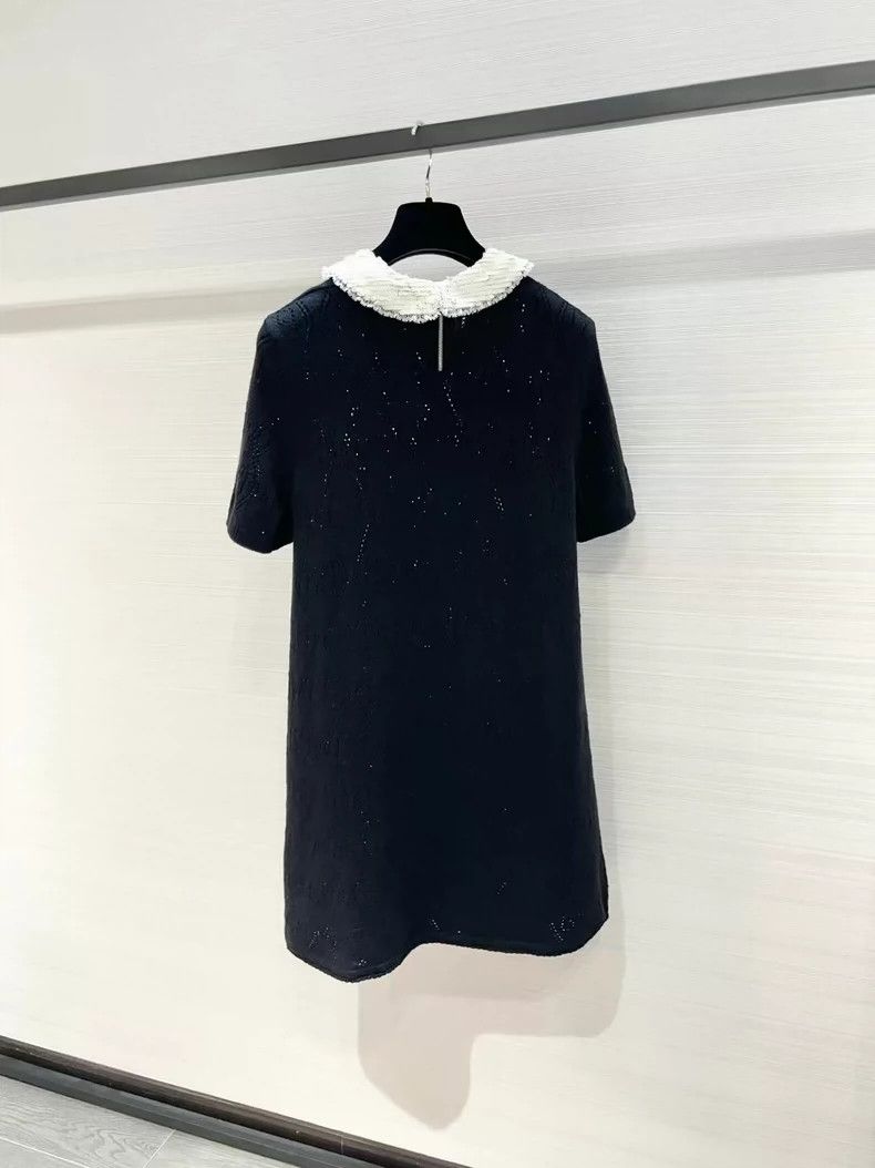 Gucci GucciBead collar dark pattern logo wool knitted dress 2503- Size M / US 6-8 / IT 42-44 - 4 Thumbnail