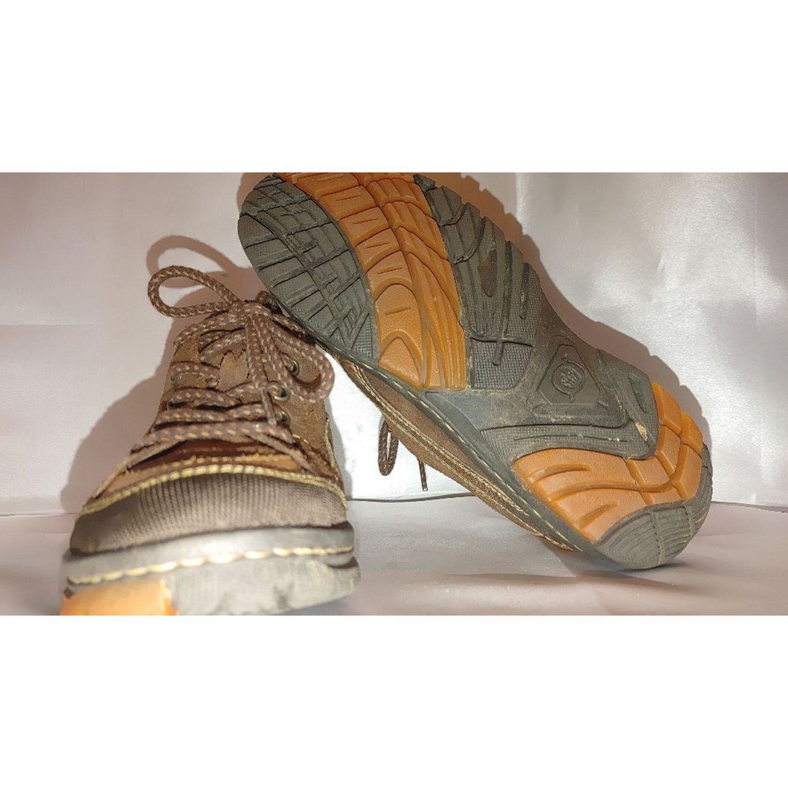 Born Born Women s Sneakers Size 8 Size US 8 / IT 38 - 7 Thumbnail