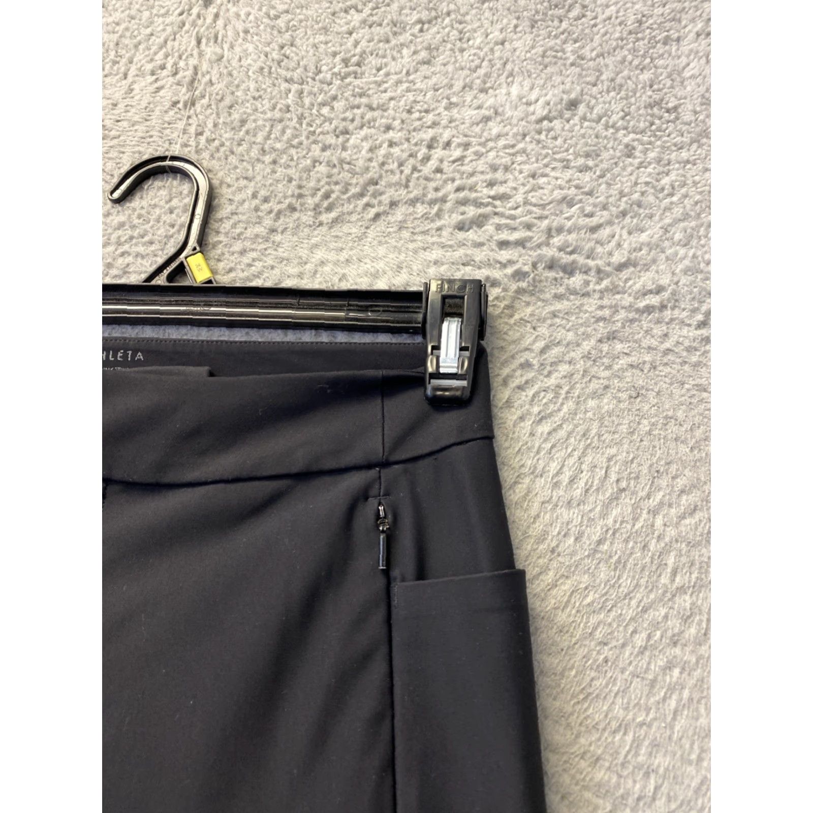 Athleta Athleta Pants Womens 28x25 Black Jogger Slim Stretch Nylon Spandex Size 28" / US 6 / IT 42 - 3 Thumbnail