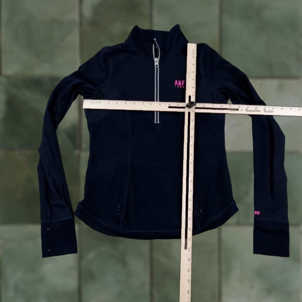 Abercrombie & Fitch Abercrombie & Fitch Sweatshirt Womens M Blue 1/4 Zip Lightweight Mock Neck Stretch Shirt Pullover Activewear Womens 90s Outdoor Size M / US 6-8 / IT 42-44 - 1 Thumbnail