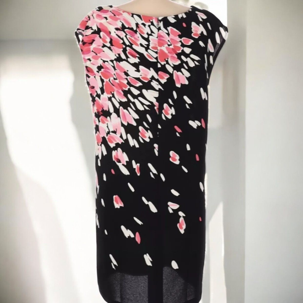 Loft Ann Taylor Loft Womens Black Pink Floral Cap Sleeve Knee Len Size S / US 4 / IT 40 - 3 Thumbnail