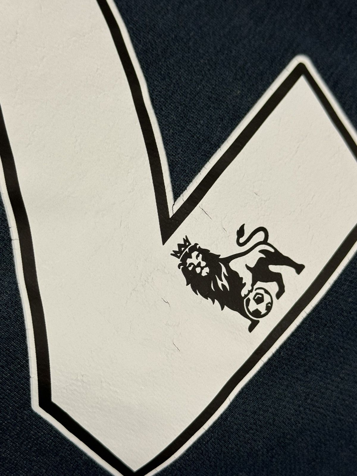 Umbro Manchester City 10/11 Away Silva Football Long Jersey Size US M / EU 48-50 / 2 - 13 Thumbnail
