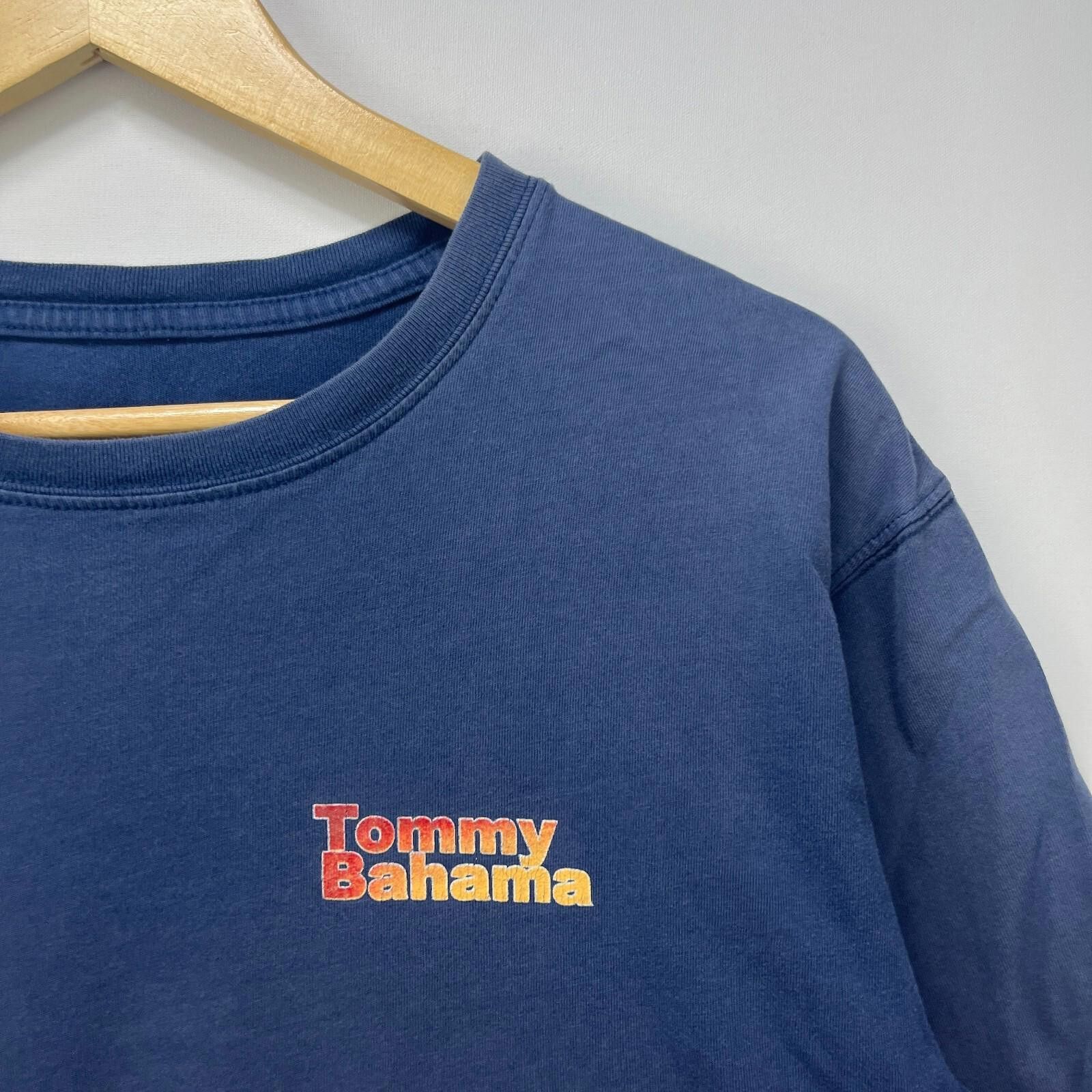 Tommy Bahama Vintage Tommy Bahama Dirty Martini Parrot T-Shirt XL Size US XL / EU 56 / 4 - 8 Thumbnail