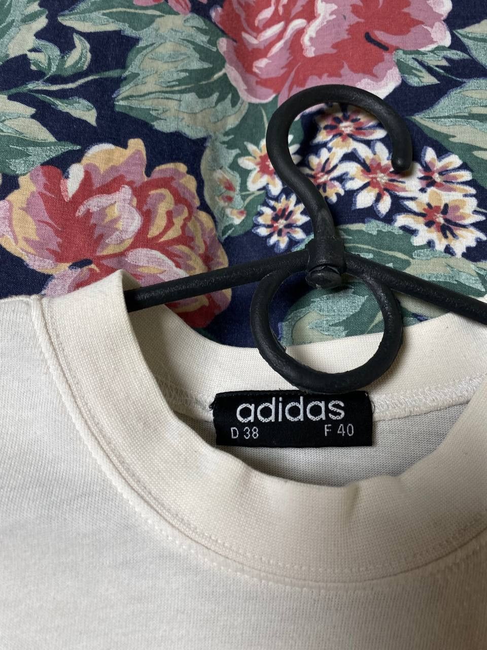 Adidas × Vintage Designer Logo Spell Out Banner T Shirt Short Sleeve Size US M / EU 48-50 / 2 - 2 Thumbnail