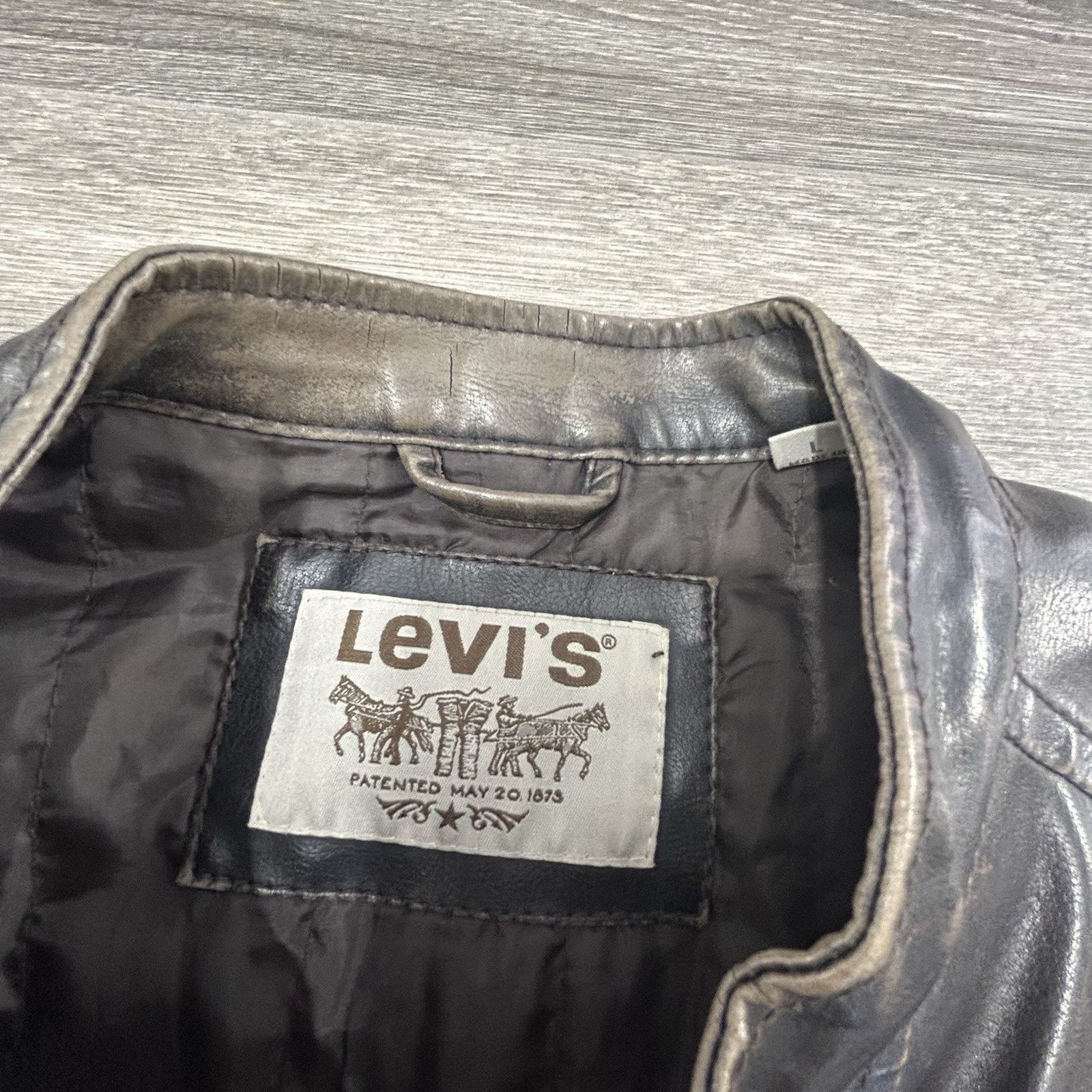 Levi's Levis Leather Jacket Motorcycle Biker Bomber Faux EUC Y2K Size US L / EU 52-54 / 3 - 4 Thumbnail