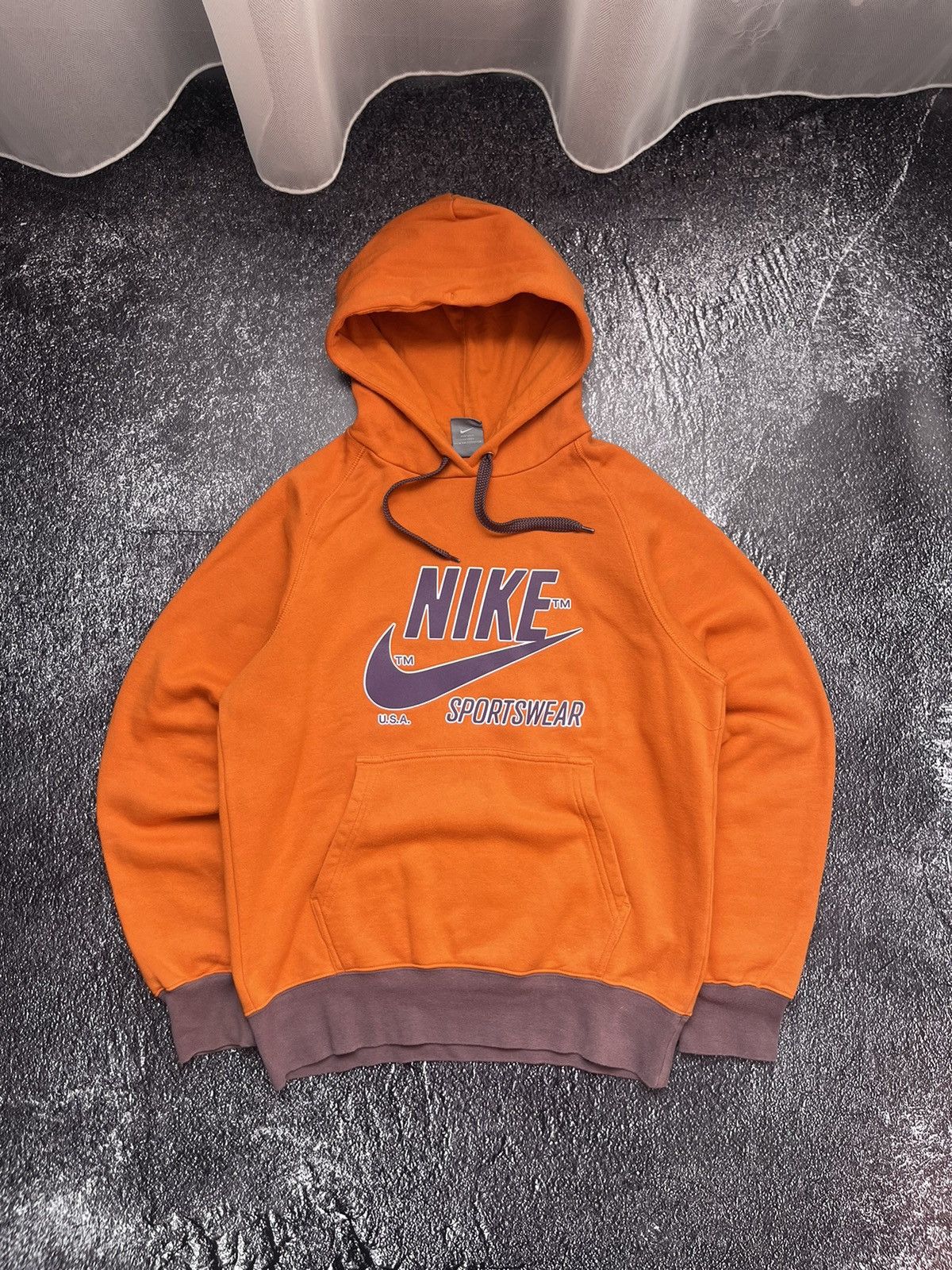 Nike Hoodie Nike Big Central Logo Streetwear Casual Style 90s Y2K Size US S / EU 44-46 / 1 - 1 Thumbnail