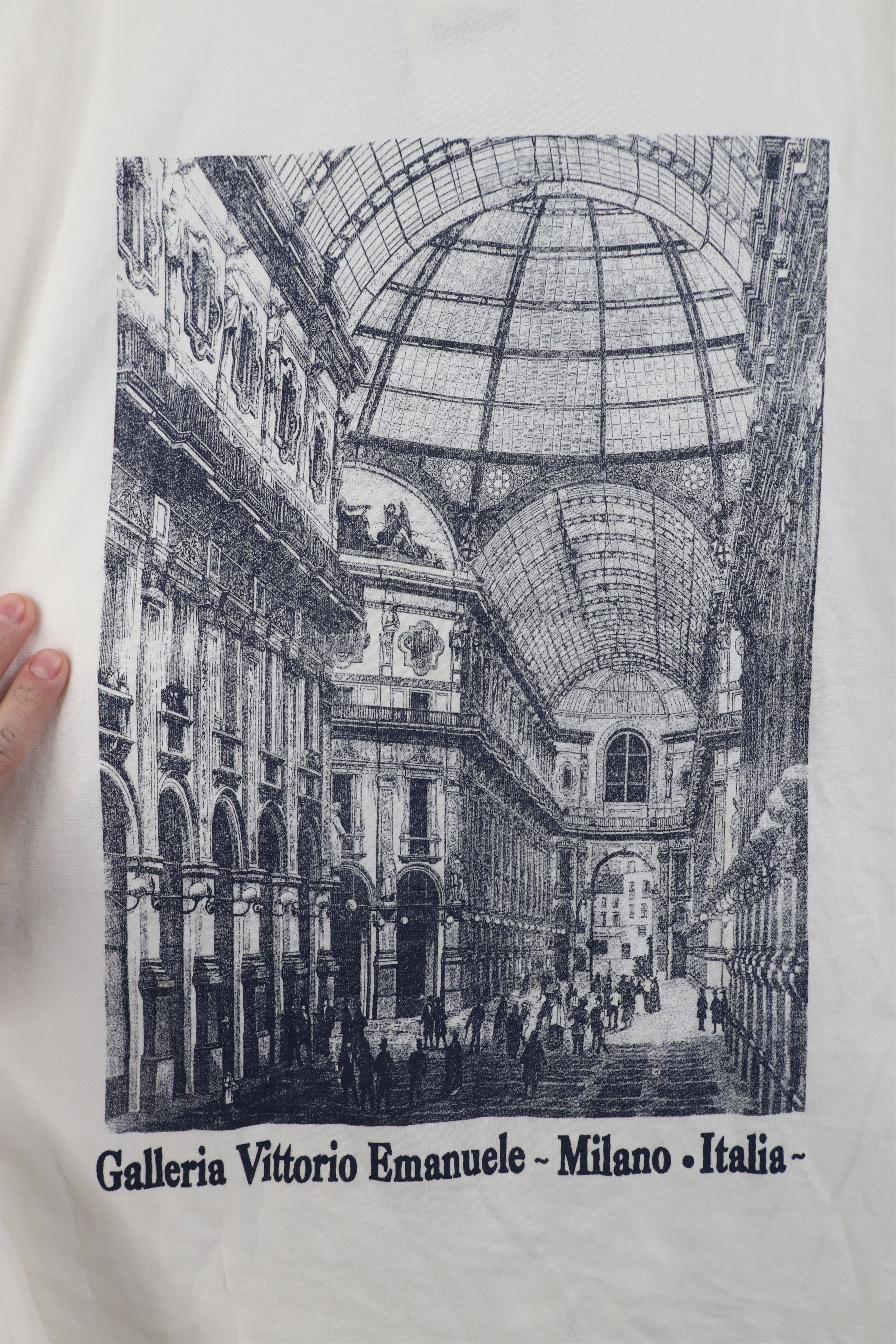 Vintage Deadstock Vintage 90s Streetwear Emanuele Italy T-Shirt Size US XL / EU 56 / 4 - 8 Thumbnail