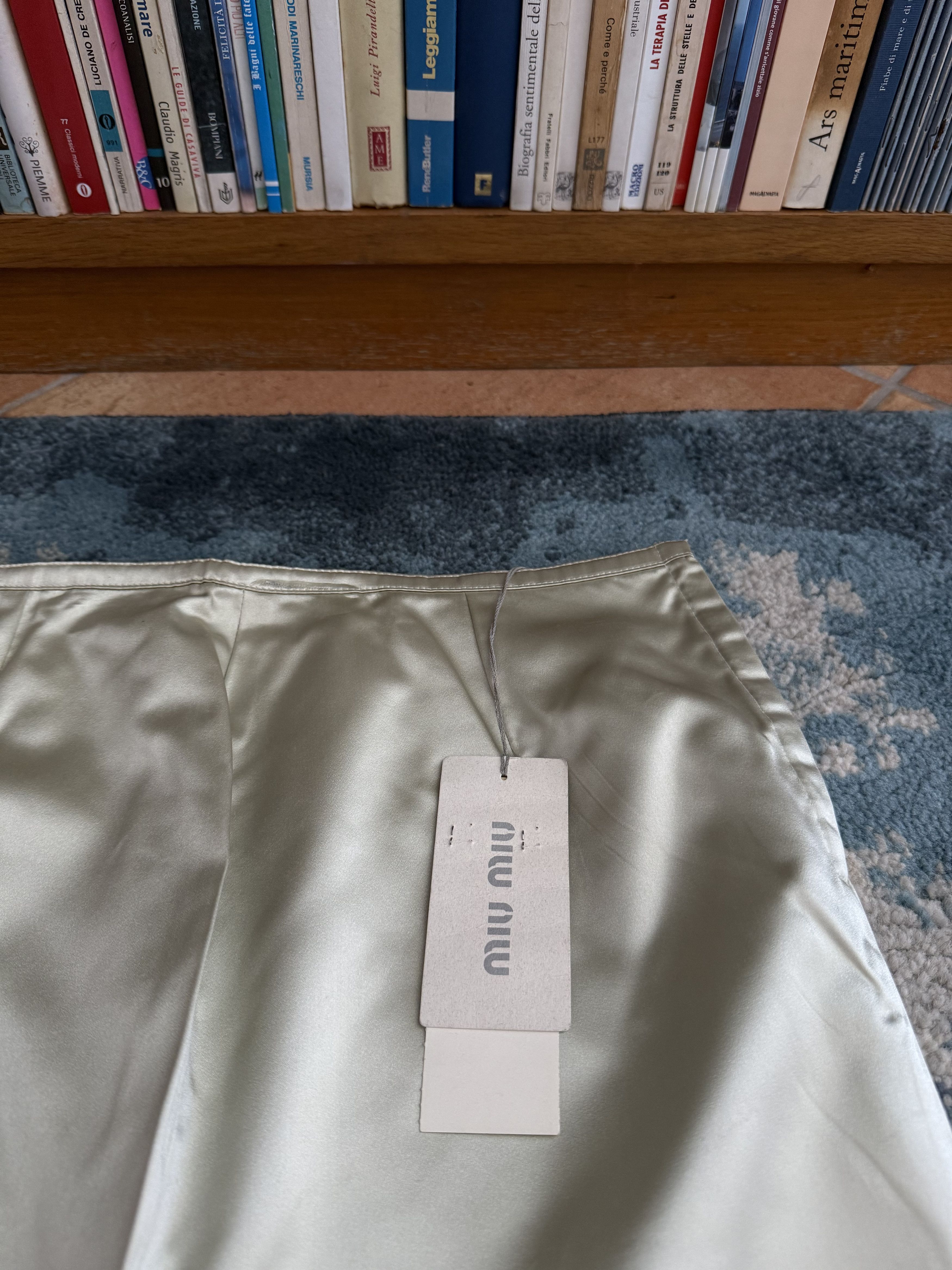 Miu Miu Miu Miu y2k Silk Skirt Size 30" / US 8 / IT 44 - 2 Thumbnail
