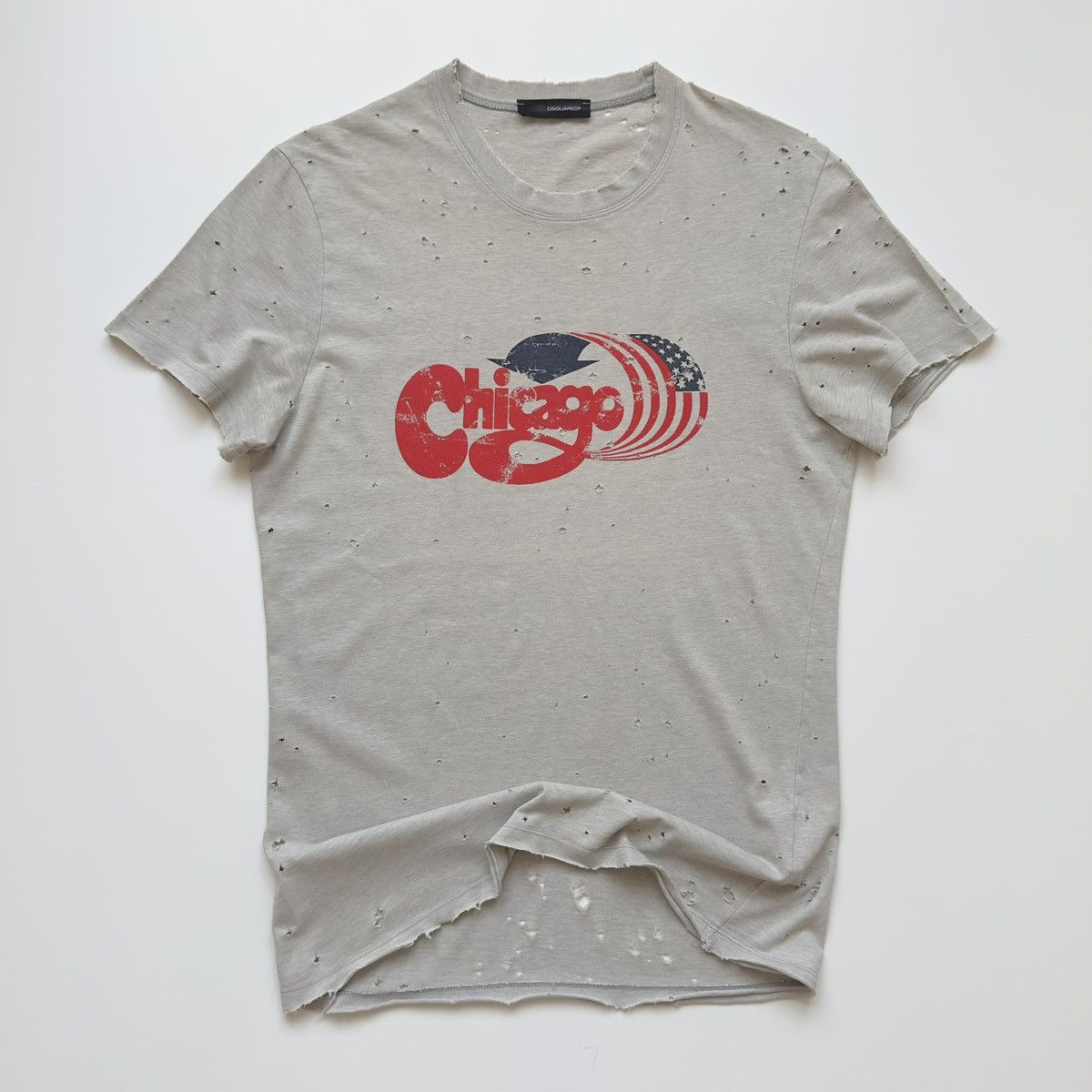 Dsquared2 F/W 2002 Dsquared2 Chicago Distressed T-Shirt Homeless Size US L / EU 52-54 / 3 - 1 Thumbnail
