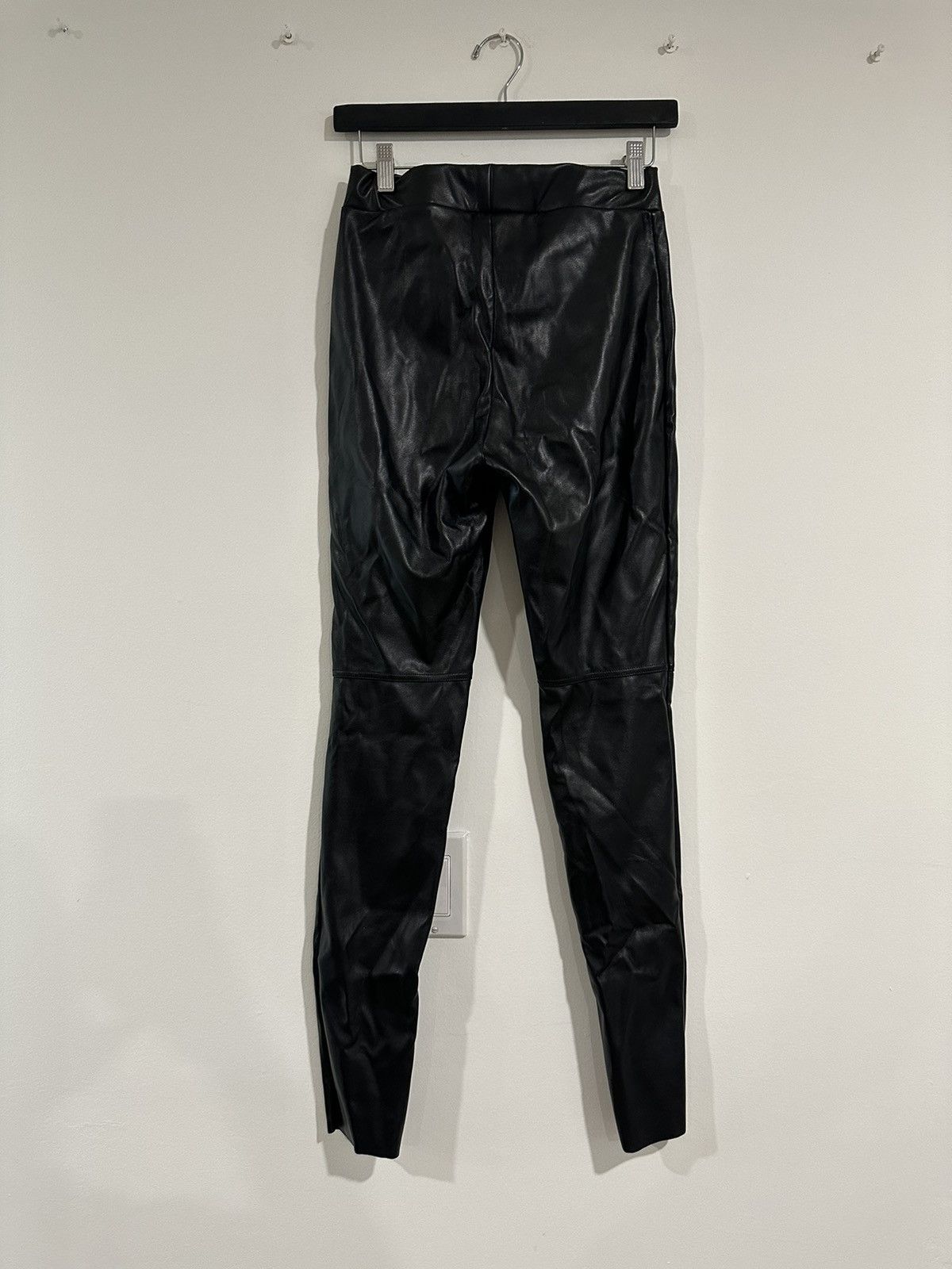 Wolford Wolford faux leather leggings Size 30" / US 8 / IT 44 - 2 Thumbnail