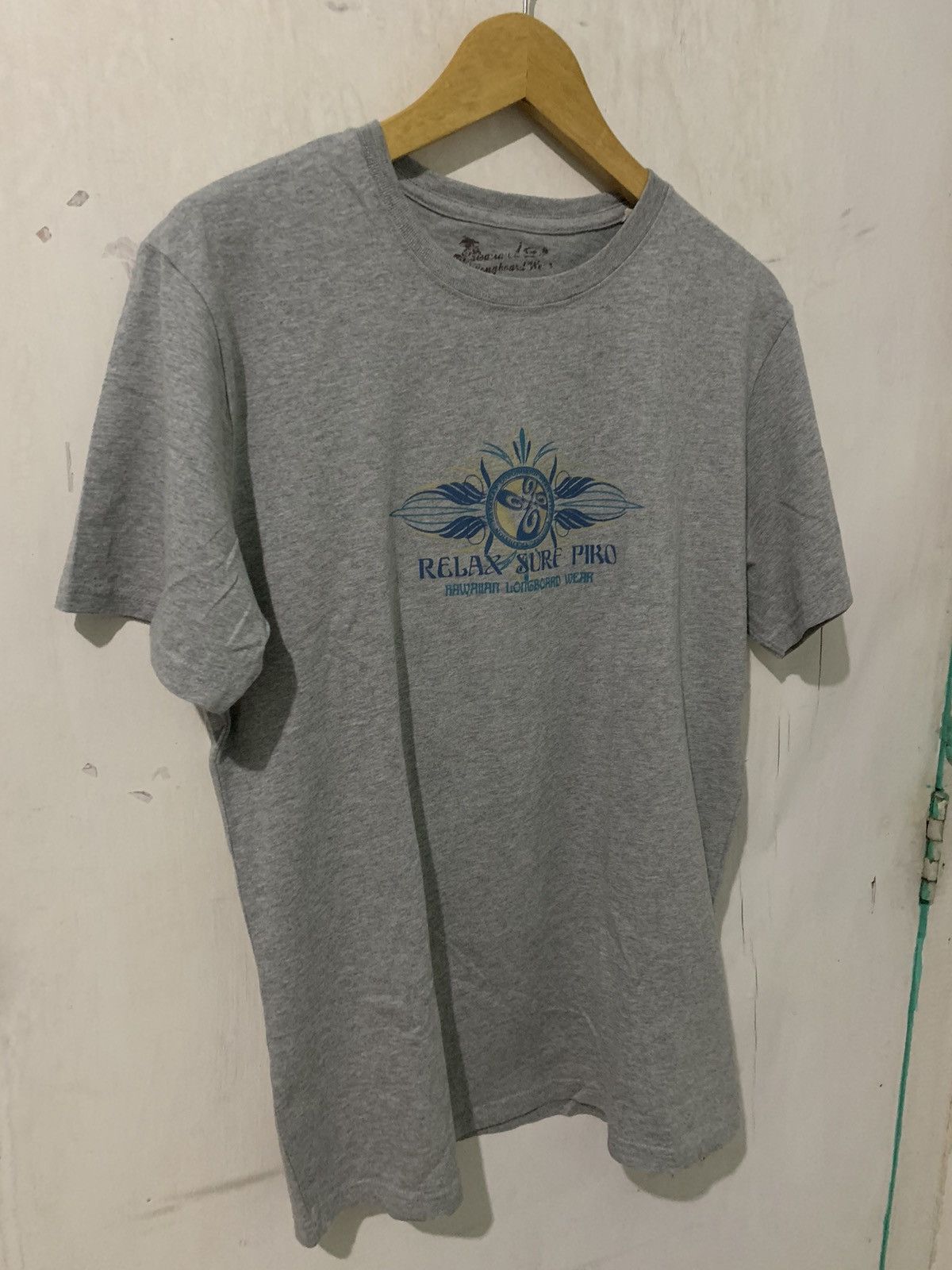 Japanese Brand Japanese brand poem surf piko 00s styel Size US L / EU 52-54 / 3 - 7 Thumbnail