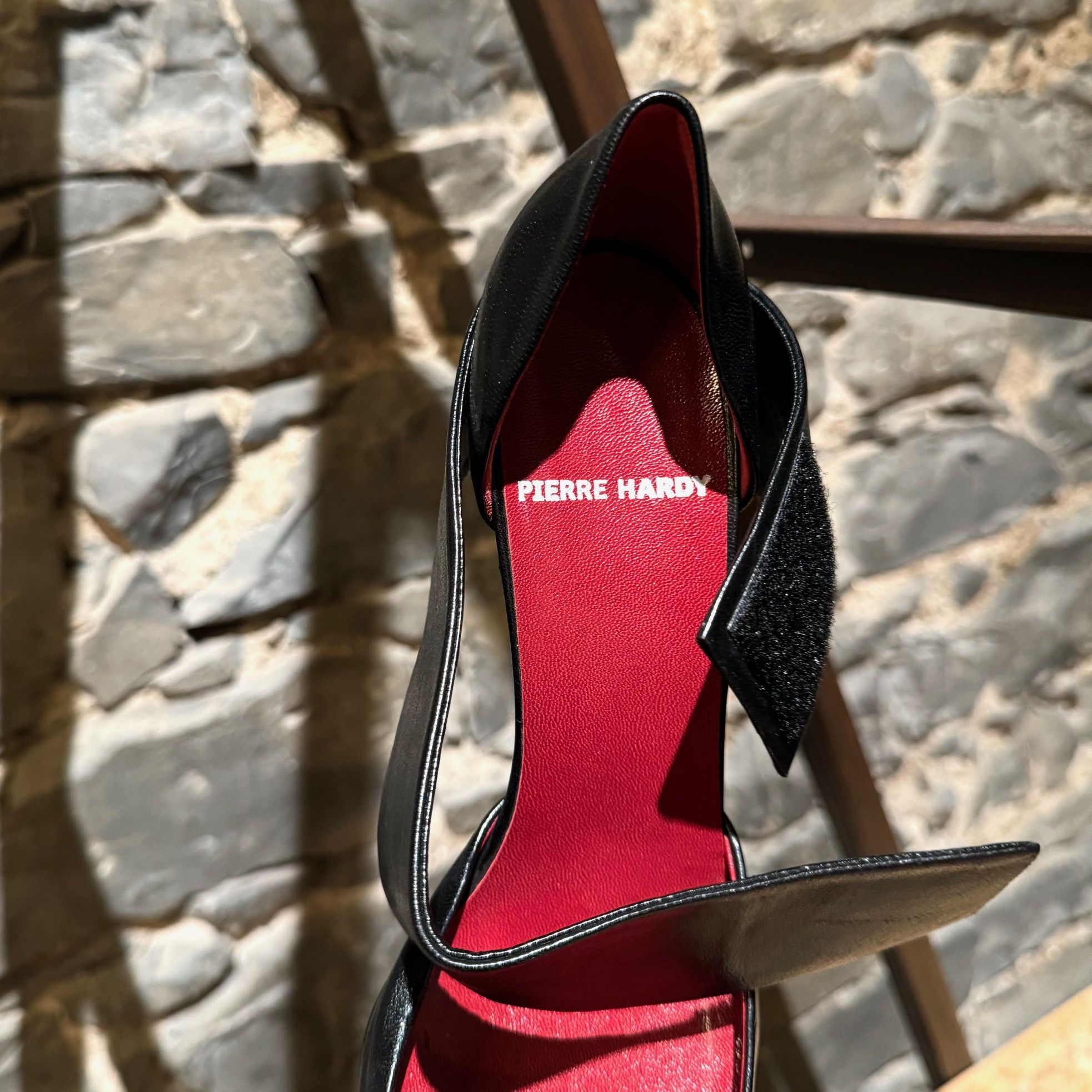 Pierre Hardy Pierre Hardy Black Leather Strap D'Orsay Pumps Size US 9.5 / IT 39.5 - 10 Thumbnail