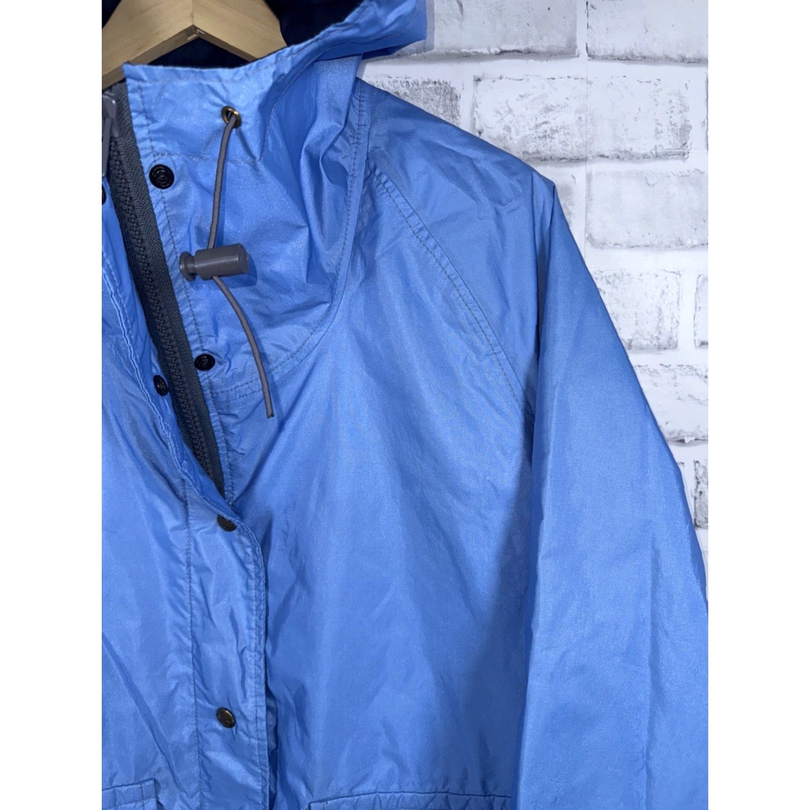 Vintage VTG COLUMBIA Gore Tex Nylon Blue Hooded Jacket Womens L Size L / US 10 / IT 46 - 4 Thumbnail