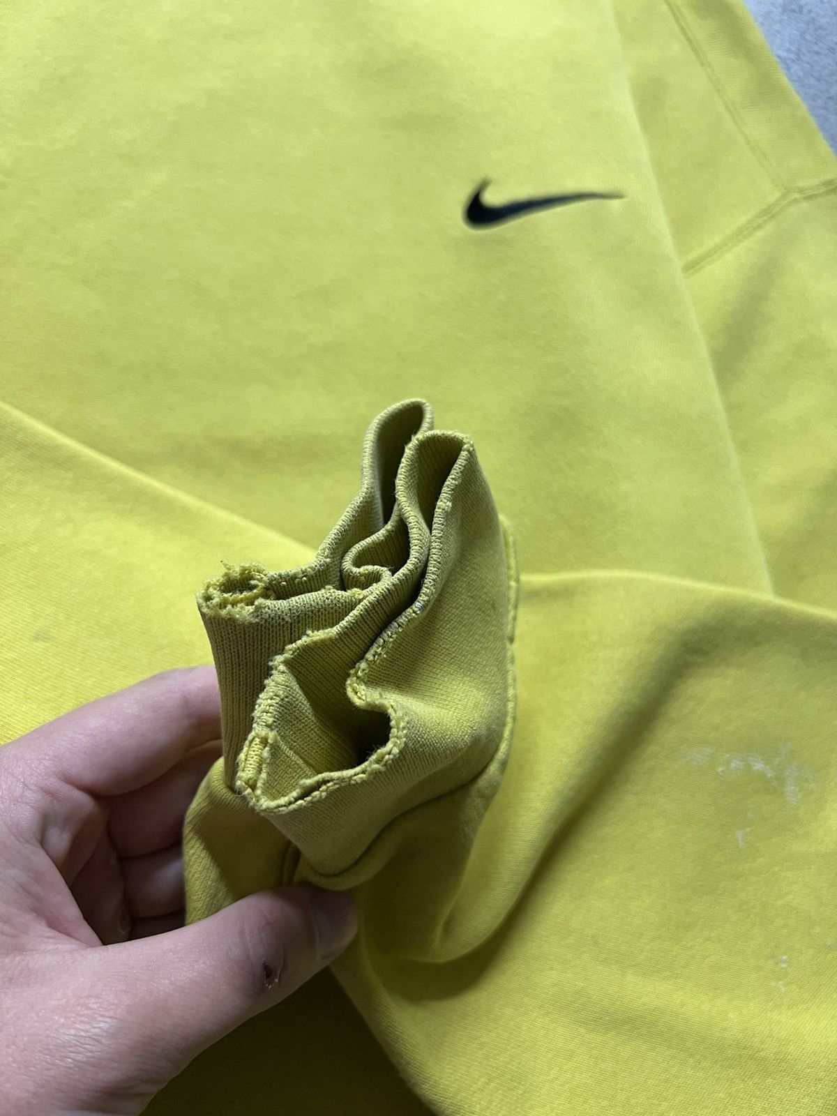 Vintage Vintage Y2k Nike 💛 Thrashed Mini Swoosh Sweatshirt 90’s Size US XL / EU 56 / 4 - 8 Thumbnail