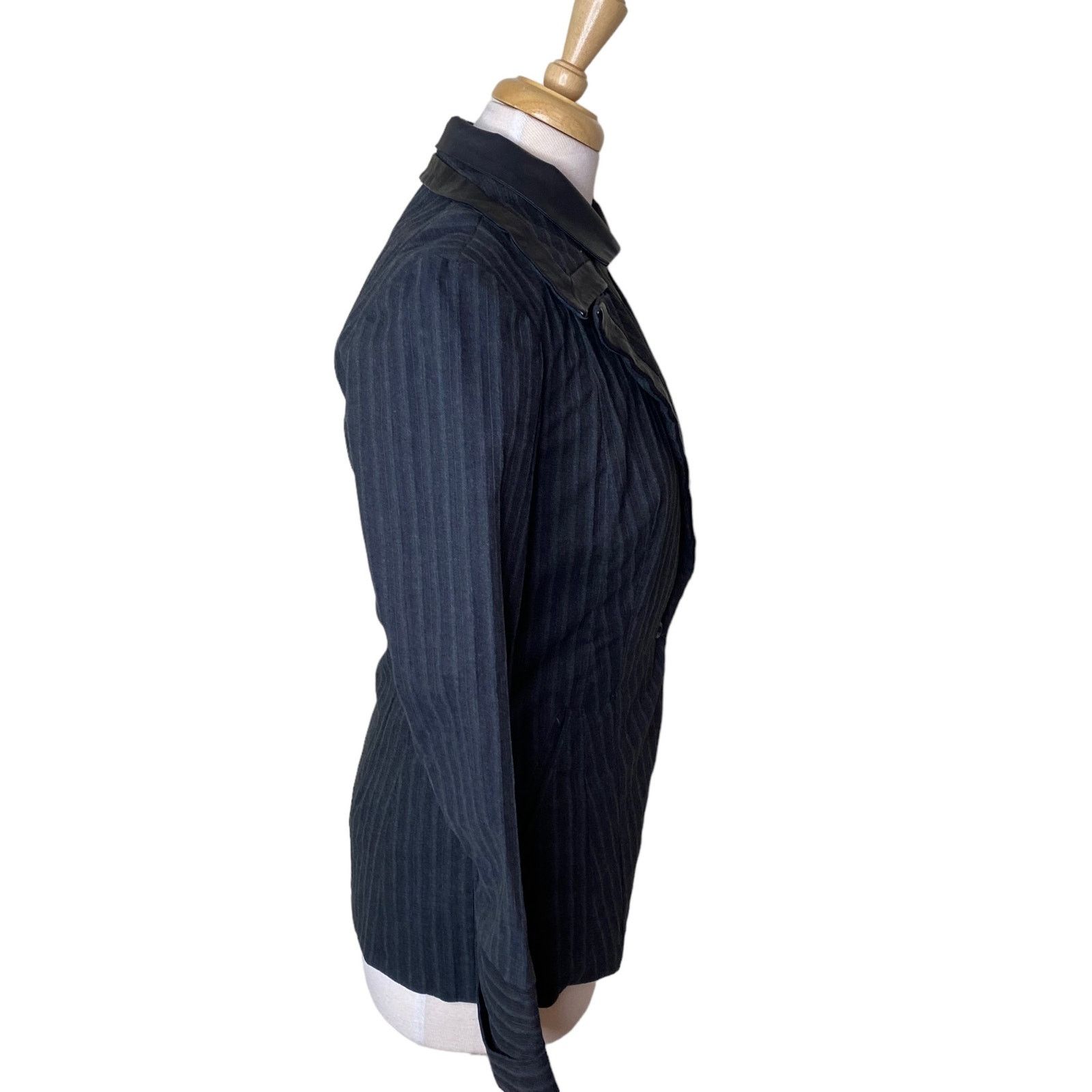Gary Graham GARY GRAHAM Double Layer Faux Leather Pinstriped Blazer Size S / US 4 / IT 40 - 8 Thumbnail