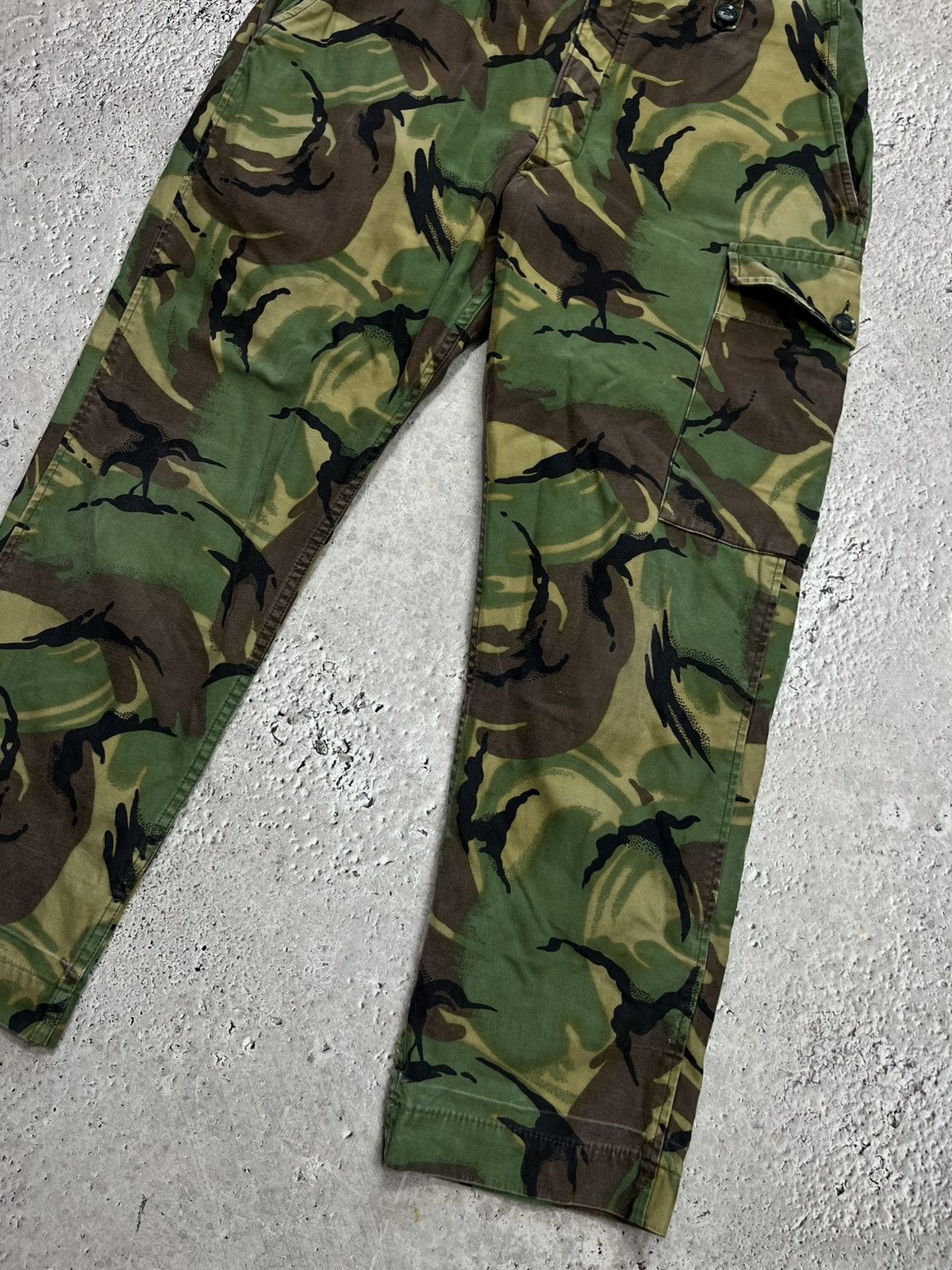 Other Vintage Military Camo Cargo Pants Army Combat Green Tactical Size US 32 / EU 48 - 3 Thumbnail