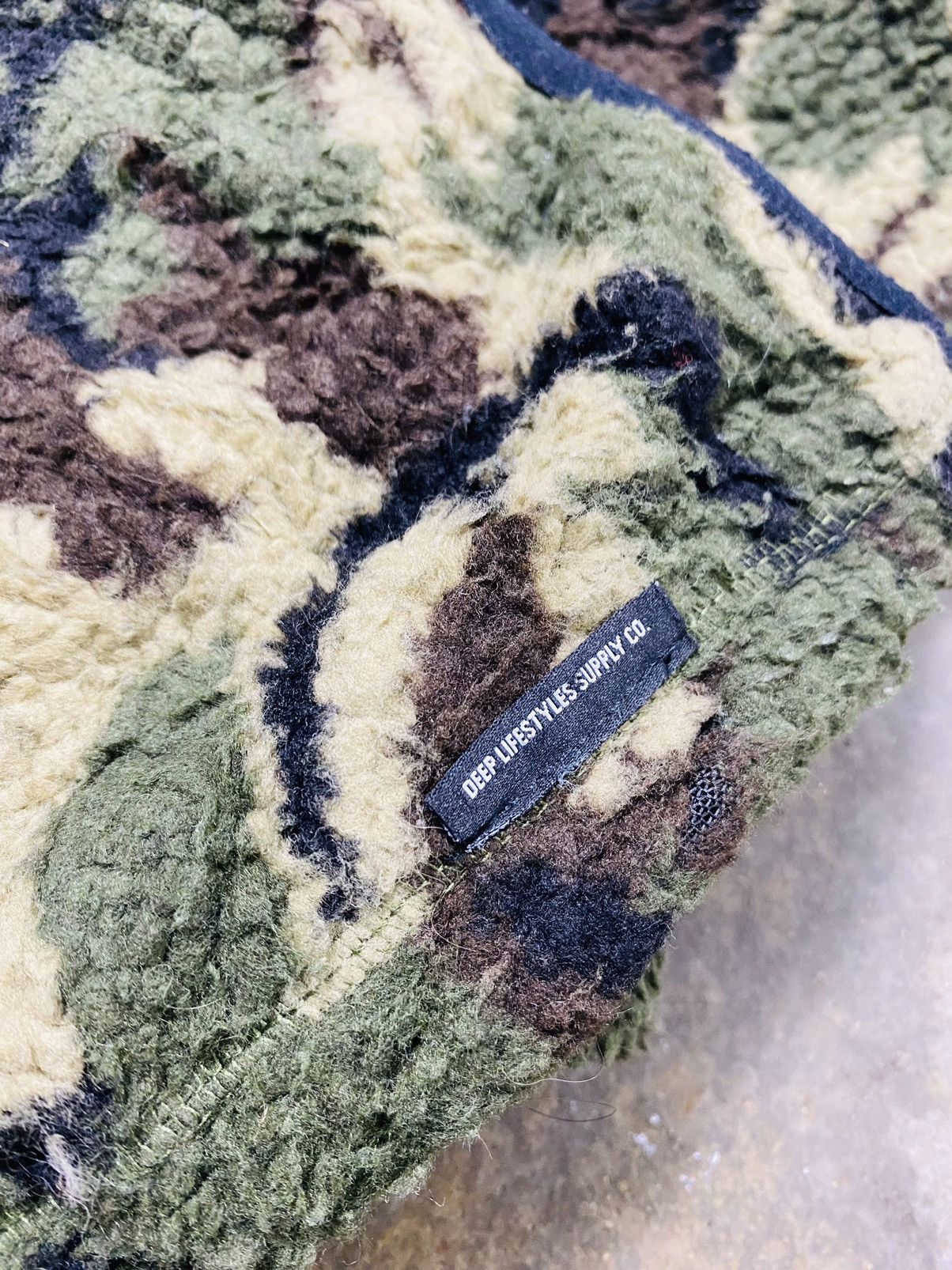 Japanese Brand A09 Rare - DPLS Squad Deep Pile Fleece Size US L / EU 52-54 / 3 - 16 Thumbnail