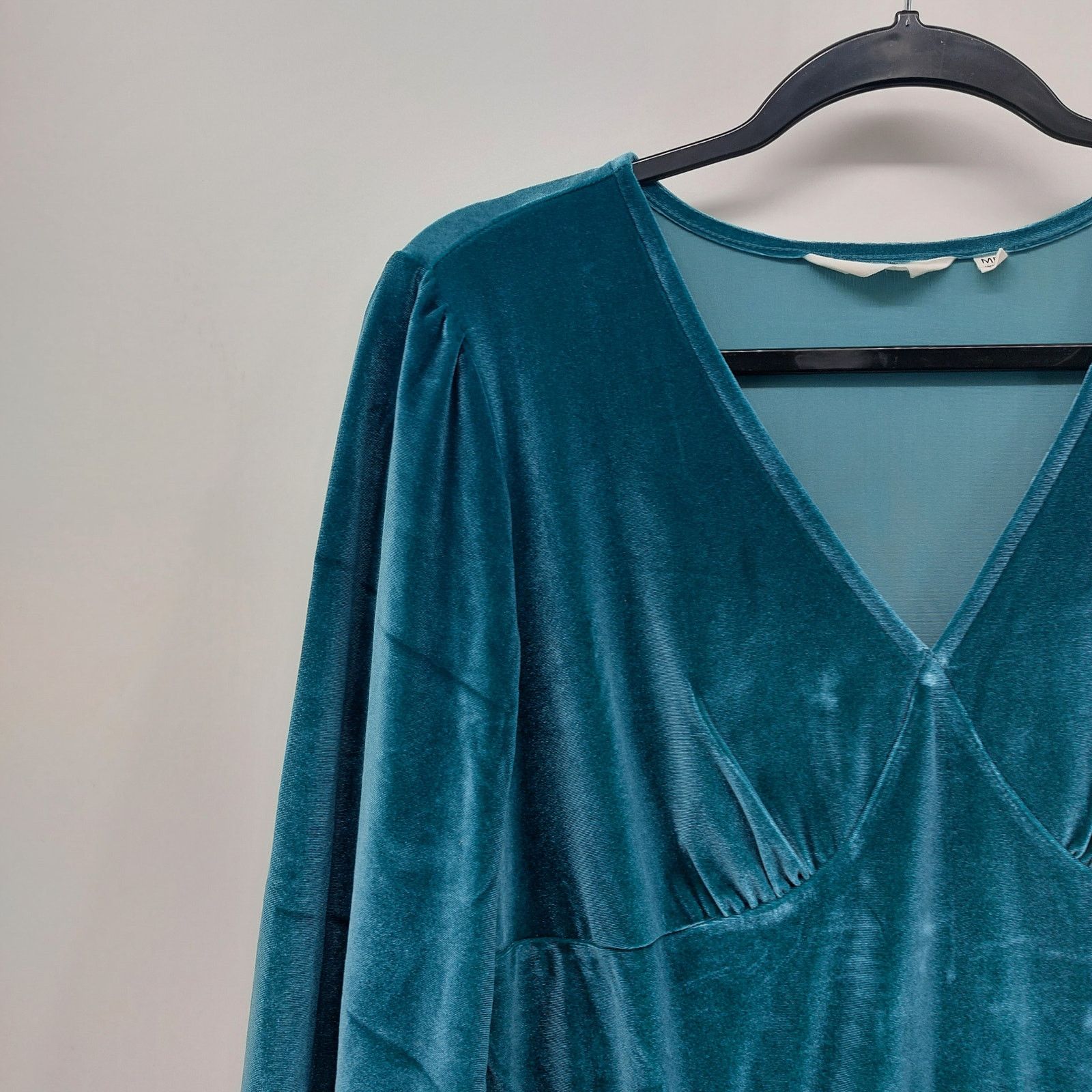 Other Candace Cameron Bure Green Velour Dress Long-sleeved MP Size M / US 6-8 / IT 42-44 - 7 Thumbnail