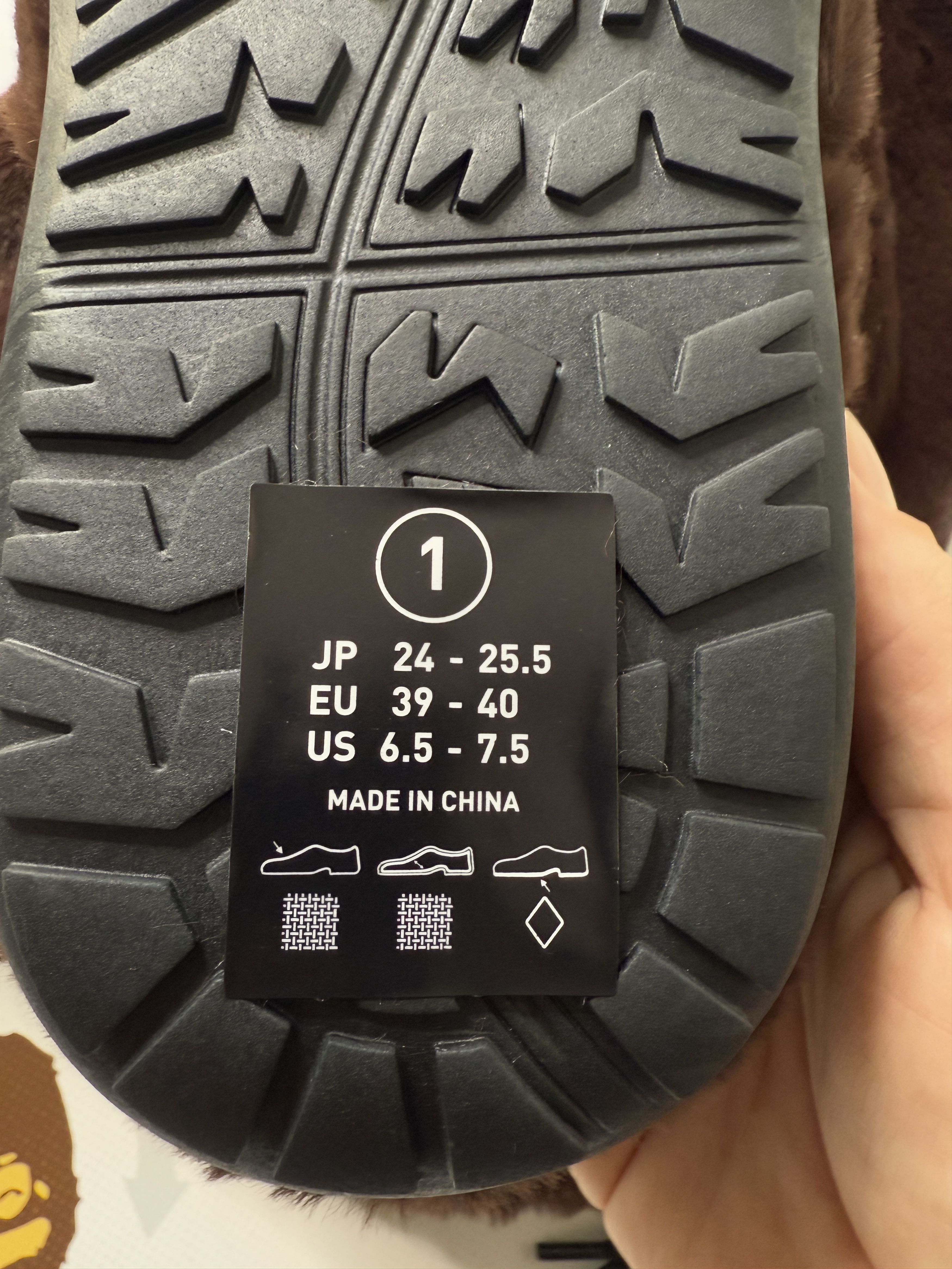 Bape × SUBU BAPE x SUBU APE HEAD PUFFER SANDALS Size US 7.5 / EU 40-41 - 15 Thumbnail