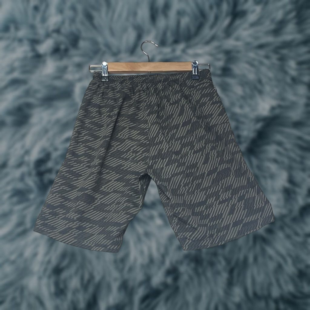 Nike Nike Dry Athletic Training Shorts Mal/Multi Brown Green Camo Camouflage Men S Small Size US 29 - 1 Thumbnail