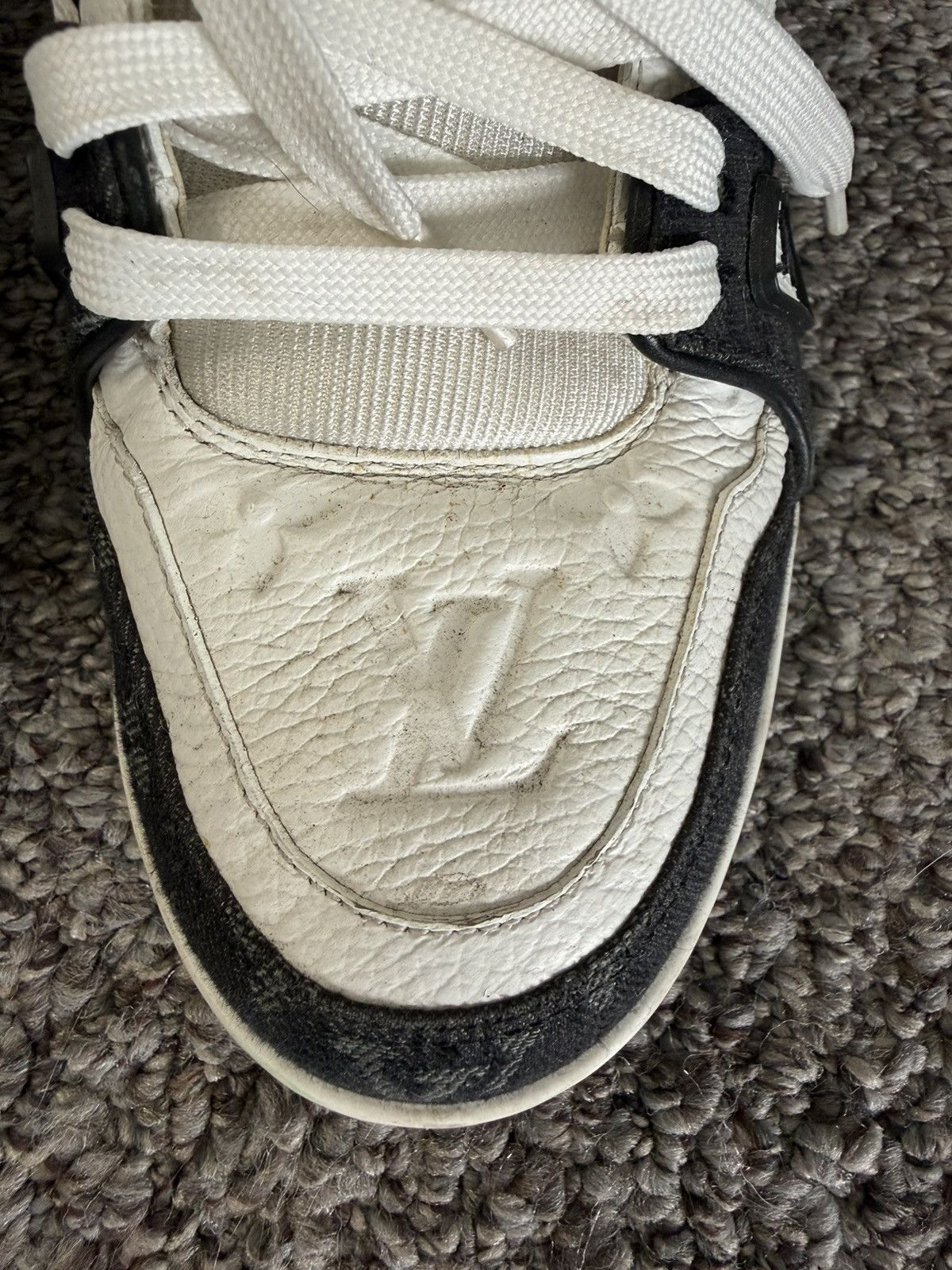 Louis Vuitton Louis Vuitton Trainer Sneakers Size US 6 / EU 39 - 7 Thumbnail