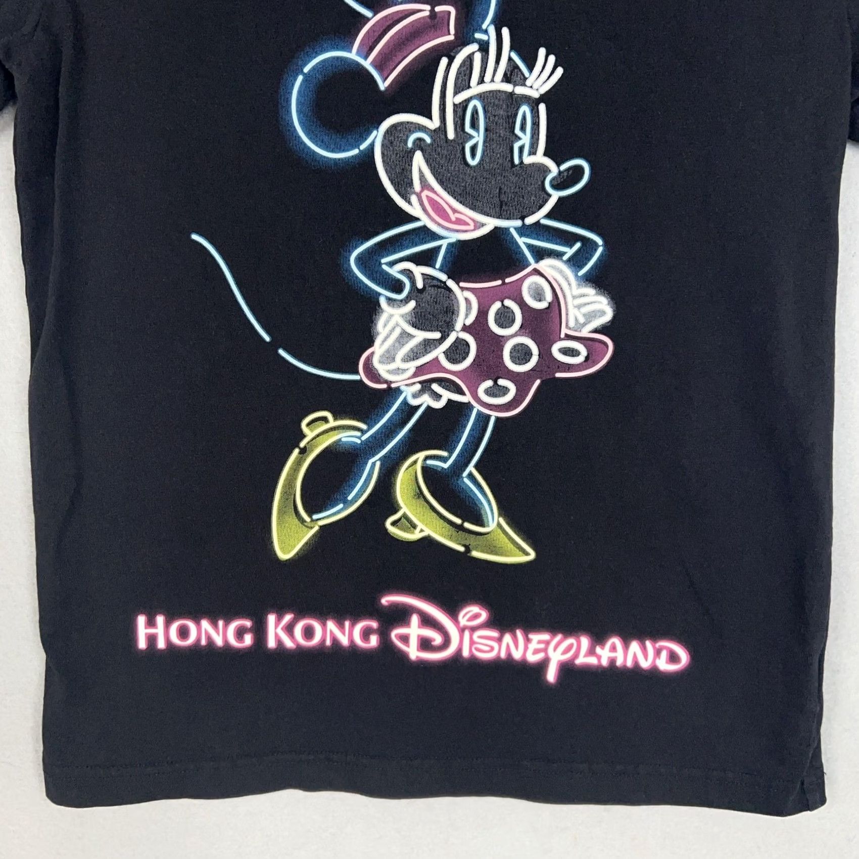 Disney Disney Shirt Womens Small Black Glow in Dark Minnie Mouse Hong Kong Disneyland Crew Neck T-Shirt Boys? Size S / US 4 / IT 40 - 4 Thumbnail
