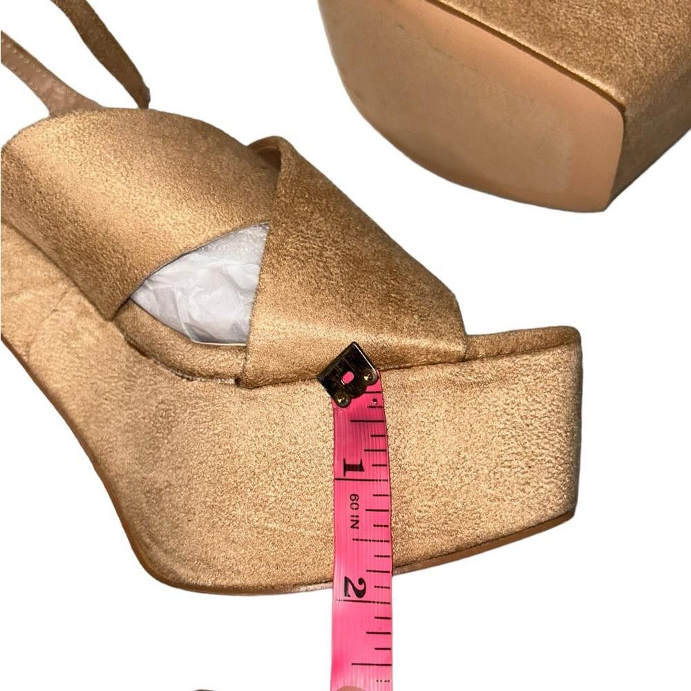 Lulus Lulus l NWT Neff Platform Heels 8 Size US 8 / IT 38 - 8 Thumbnail