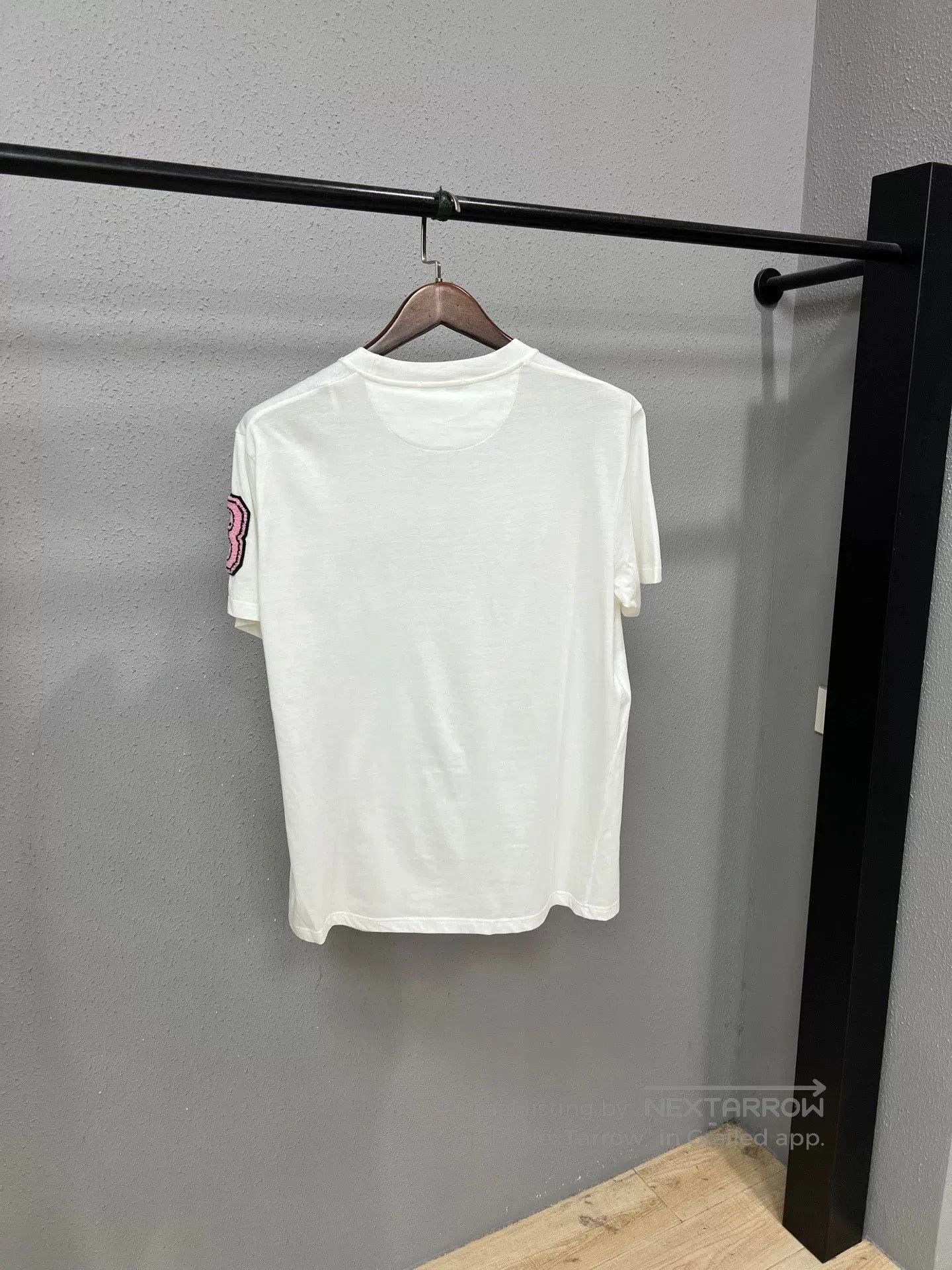 Valentino Valentino Short Sleeve Top. Size M / US 6-8 / IT 42-44 - 2 Thumbnail