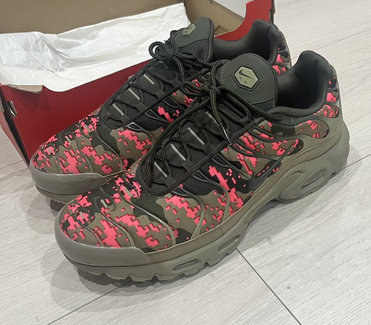 Nike NIKE AIR MAX PLUS C Size US 13 / EU 46 - 3 Thumbnail