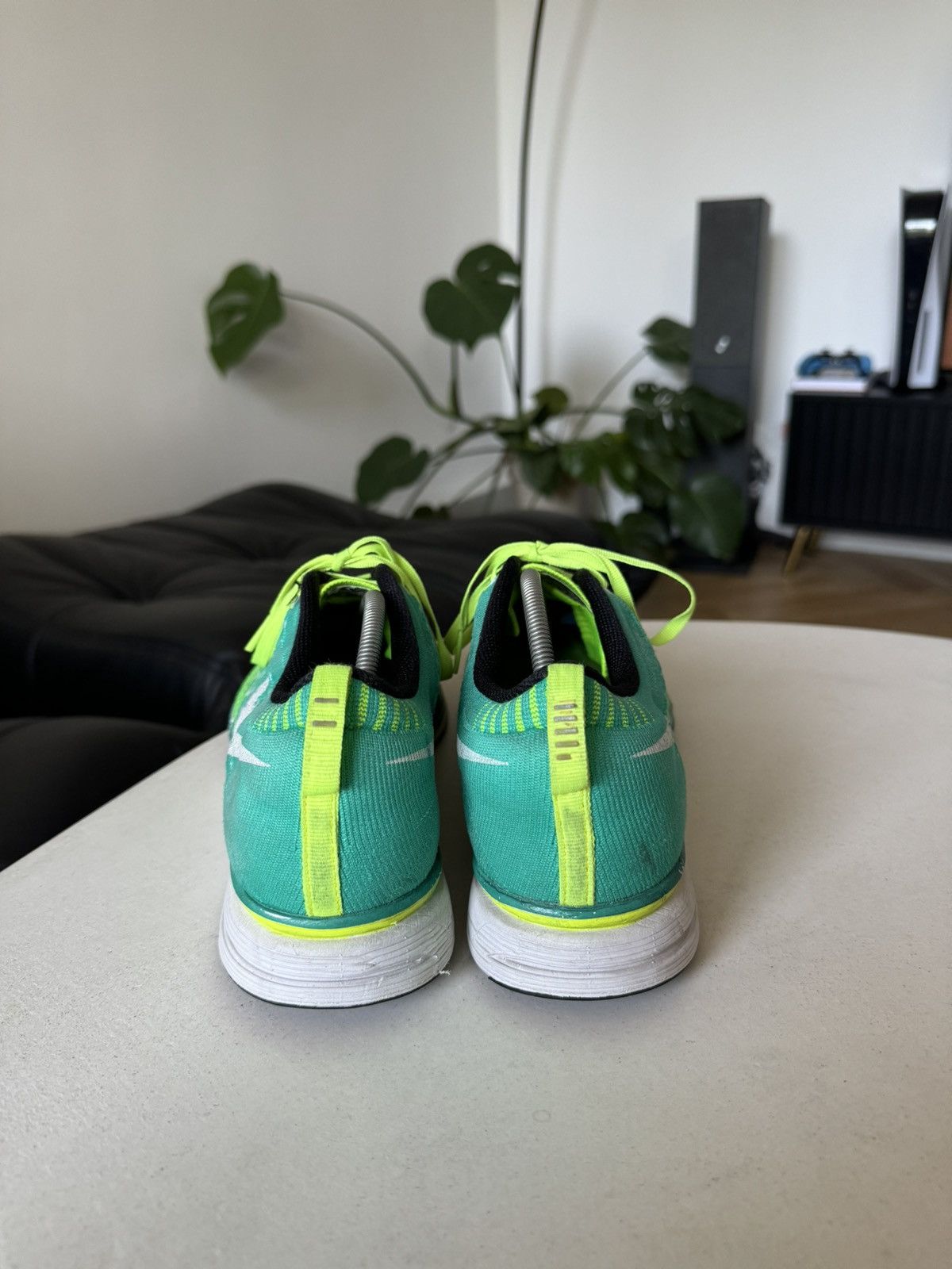 Nike Nike Flyknit Trainer Volt Kanye West YeKnit Og 2012 9.5US Size US 9.5 / EU 42-43 - 2 Thumbnail