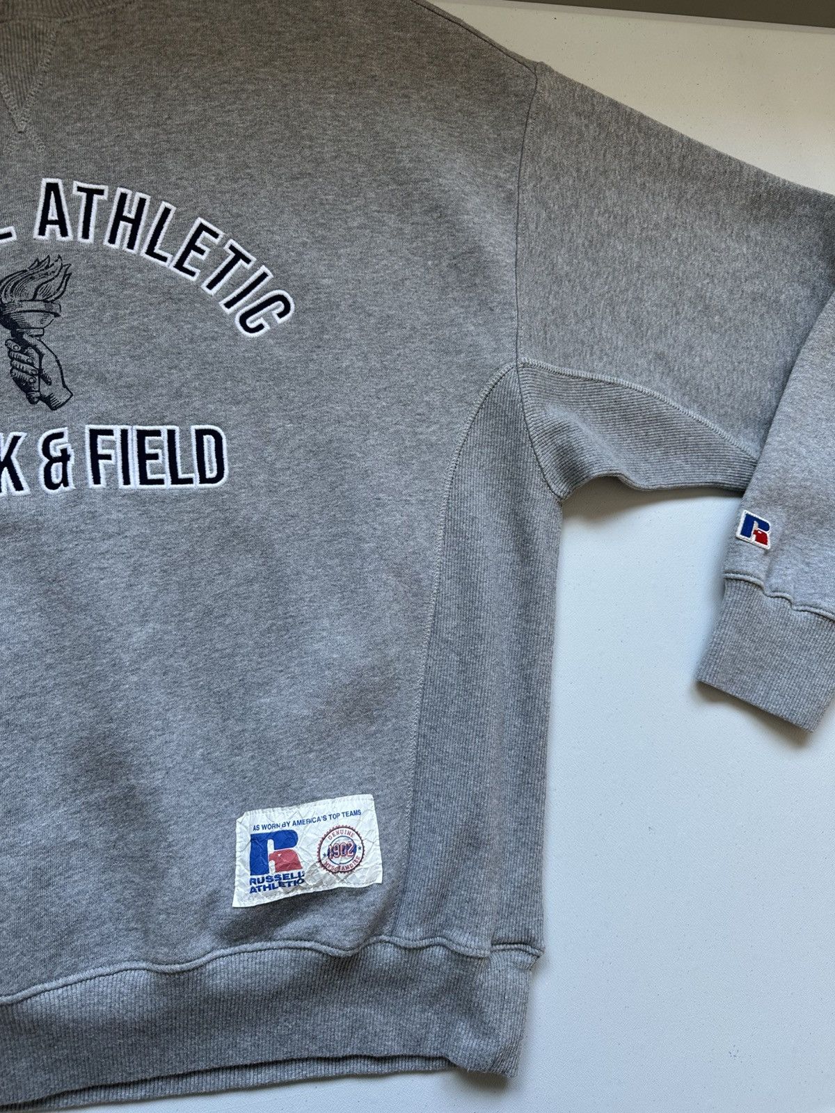 Russell Athletic Vintage Russel Authentic Track Field Sweatshirt Size US M / EU 48-50 / 2 - 7 Thumbnail