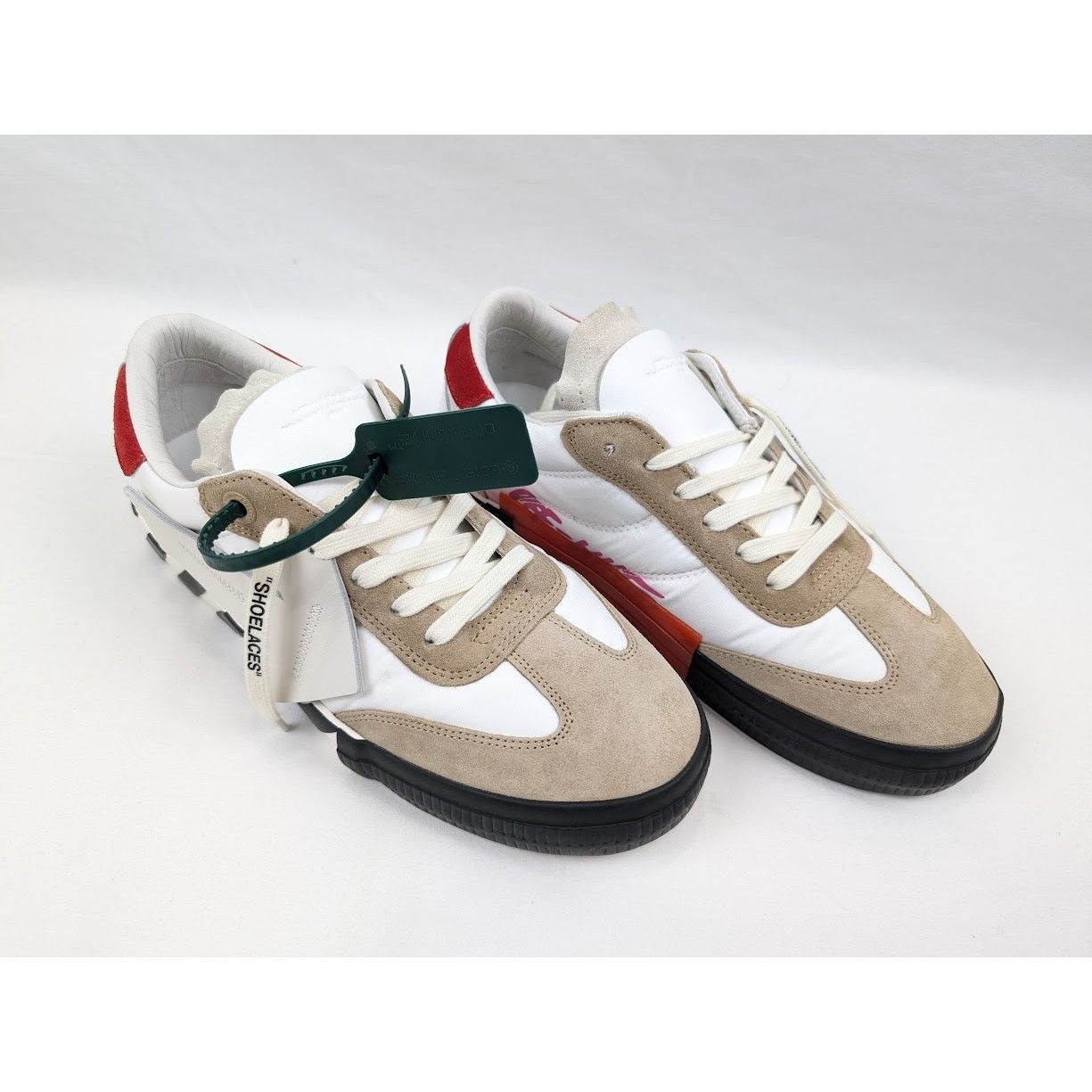 Off-White o1rshd1 New Low Vulcanized Sneakers in White/Beige Size US 8 / EU 41 - 17 Thumbnail