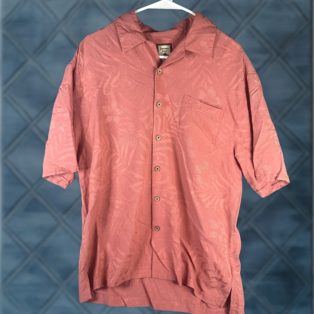 Vintage Jamaica Jaxx Shirt Mens Large Pink Silk Jacquard Hawaiian Button Front Size US L / EU 52-54 / 3 - 1 Thumbnail