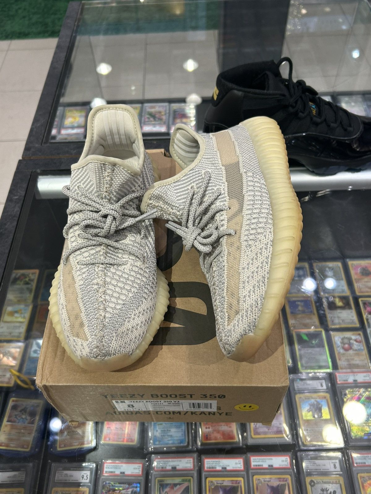 Yeezy Yeezy 350 lundmark Size US 8 / EU 41 - 1 Thumbnail