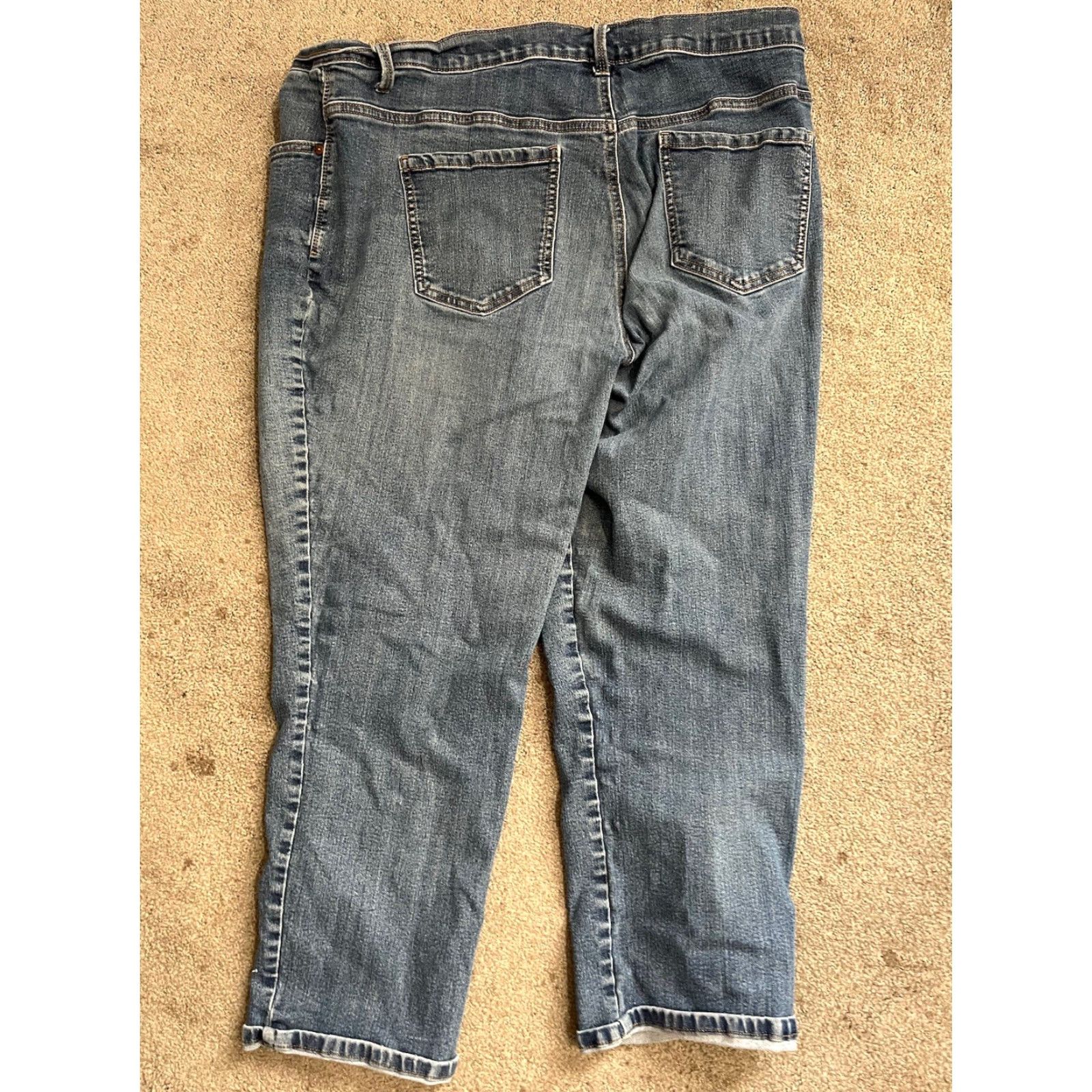 Gloria Vanderbilt Gloria Vanderbilt Amanda Jeans Women’s Blue Denim Medium Wash Straight Leg 20W Size 42" / US 20 - 3 Thumbnail
