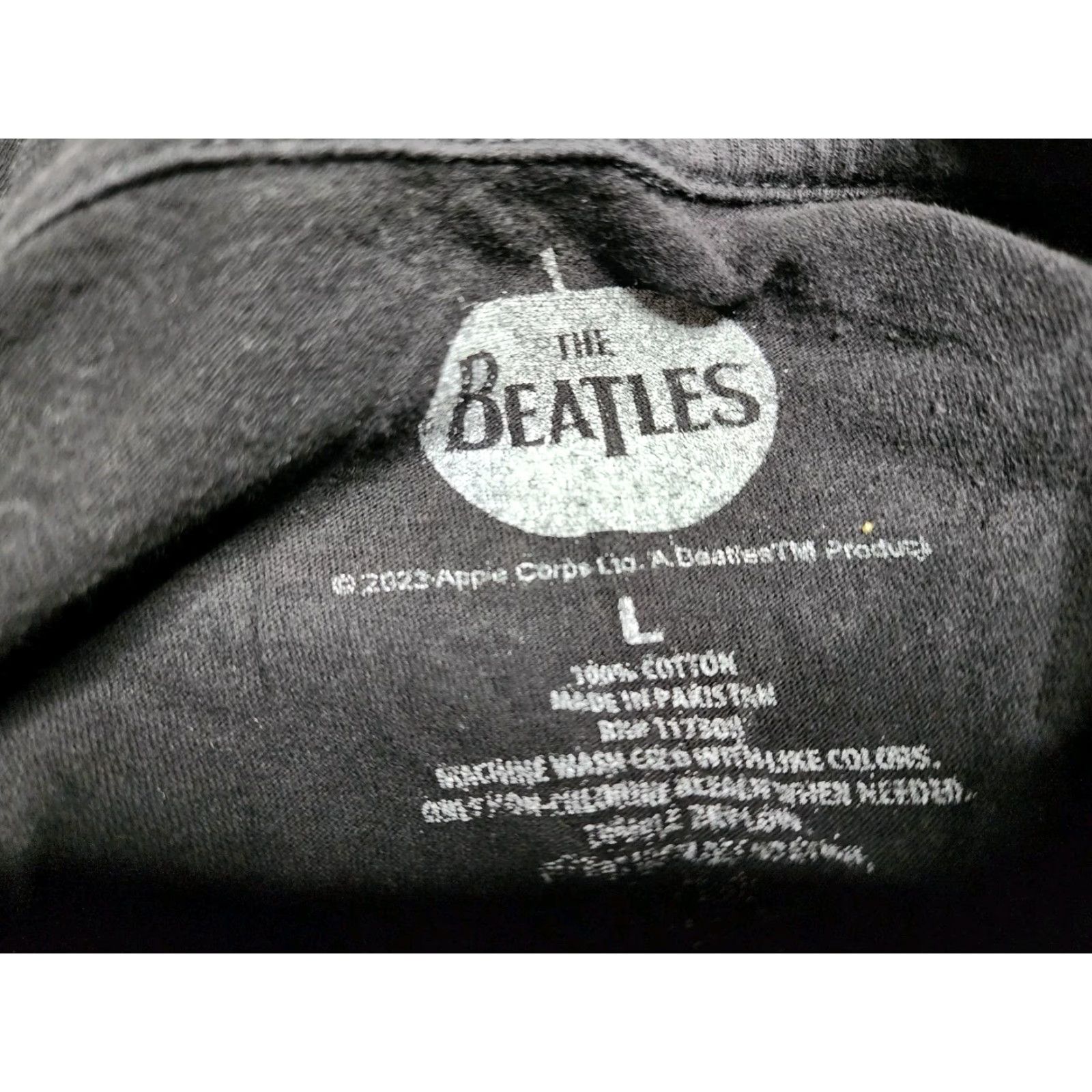Vintage Vintage The Beatles T Shirt Abbey Road Album Cover Band Tee Cotton Men Large Black Graphic 2010s Size US L / EU 52-54 / 3 - 5 Thumbnail