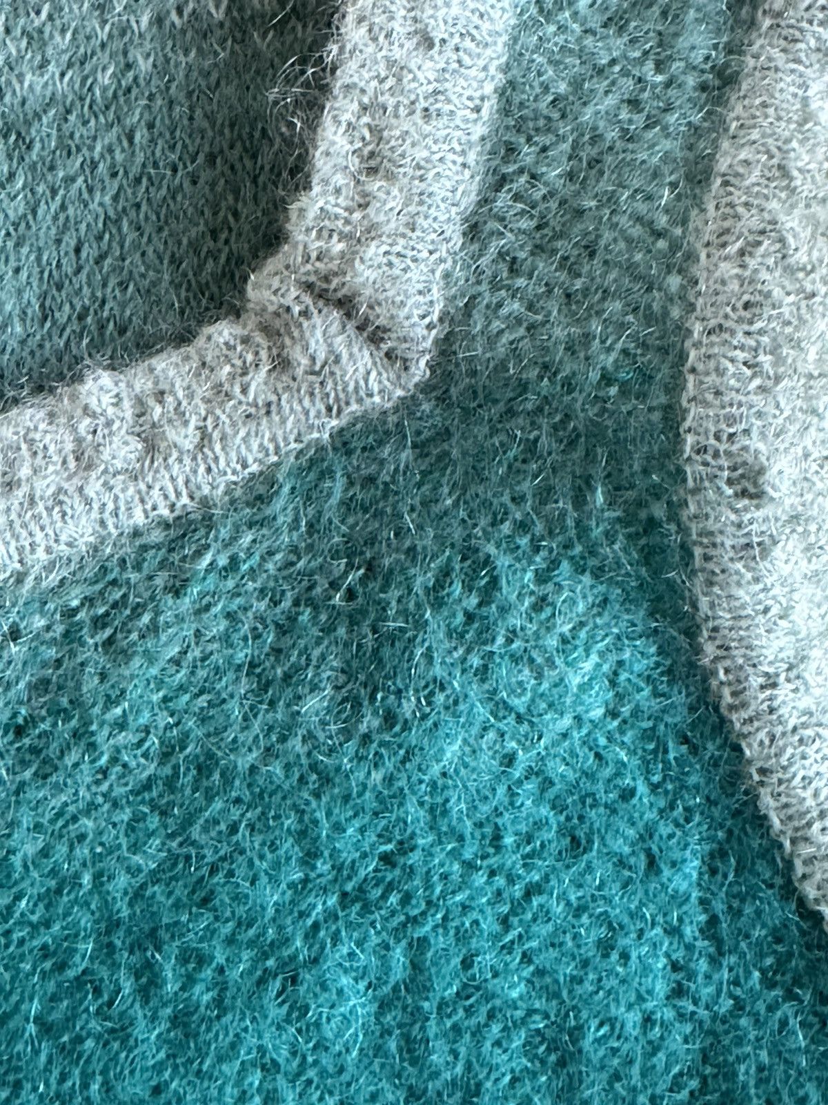 Versus Versus by Versace mohair knit Green tank blouse Vtg Size S / US 4 / IT 40 - 4 Thumbnail