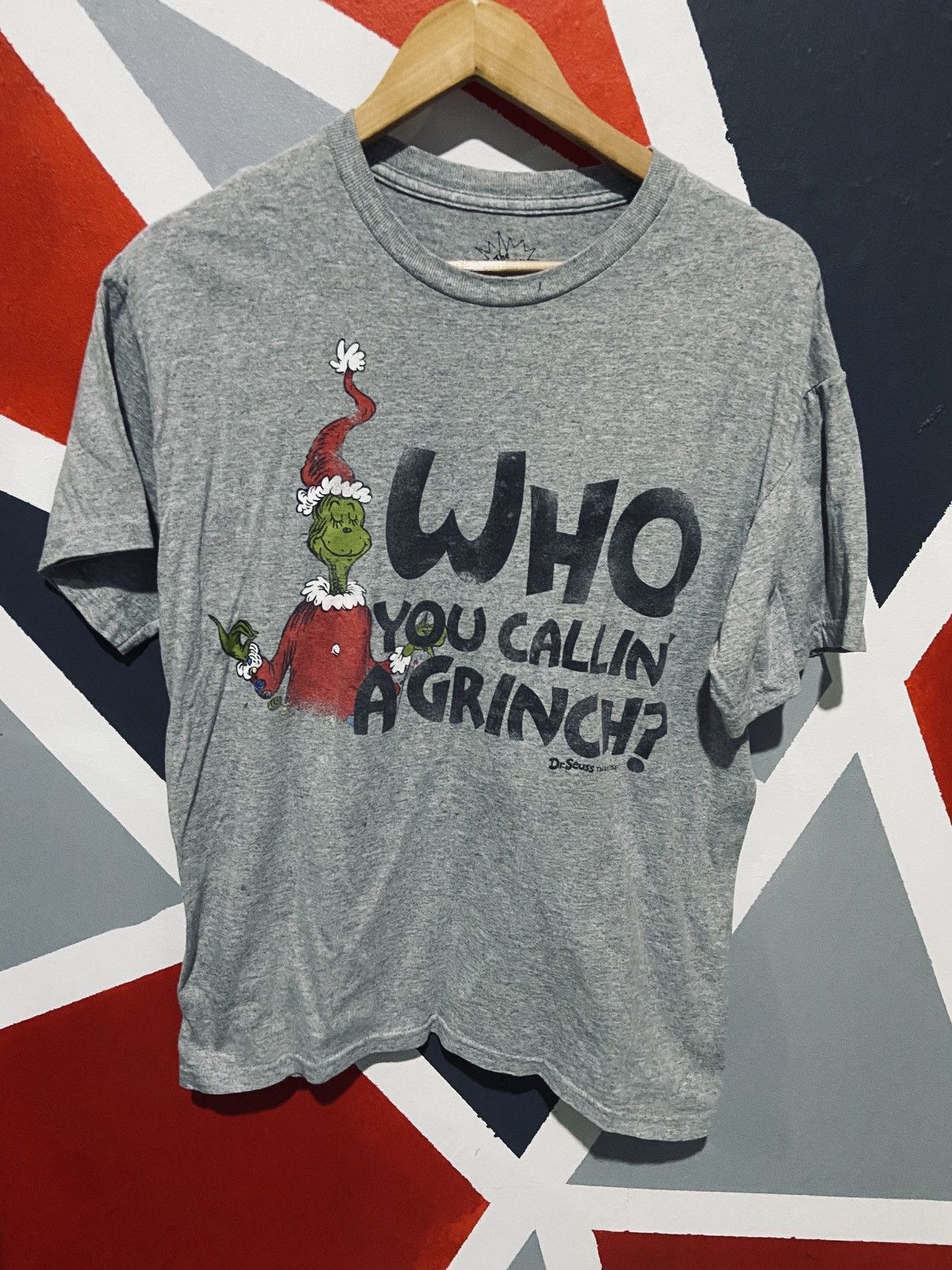 Cartoon Network Dr Seuss- Who you Callin as Grinch Size US M / EU 48-50 / 2 - 1 Thumbnail