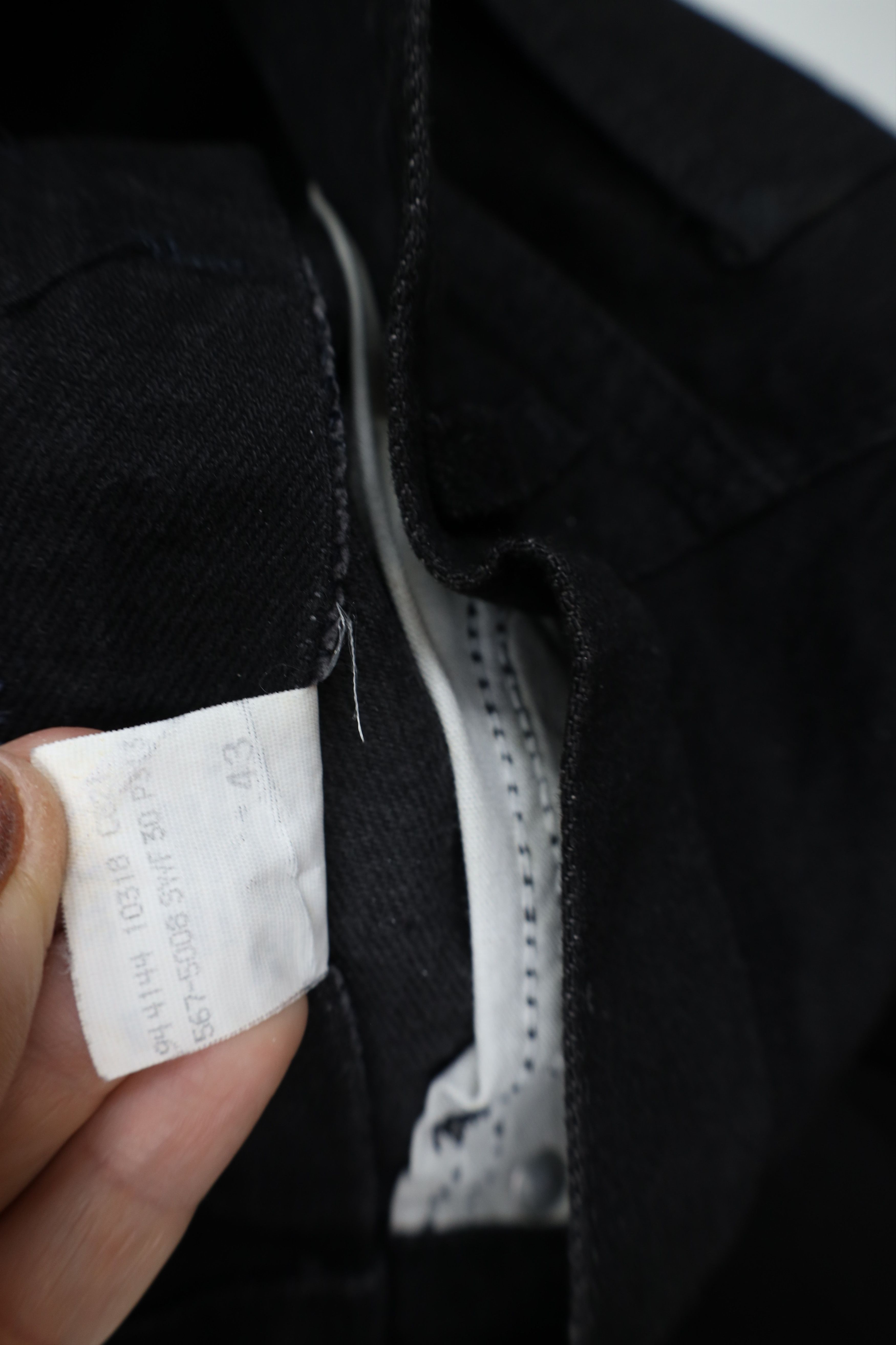 Lee Deadstock Vintage 90s Lee Tapered Leg Denim Jeans Black USA Size US 28 / EU 44 - 11 Thumbnail