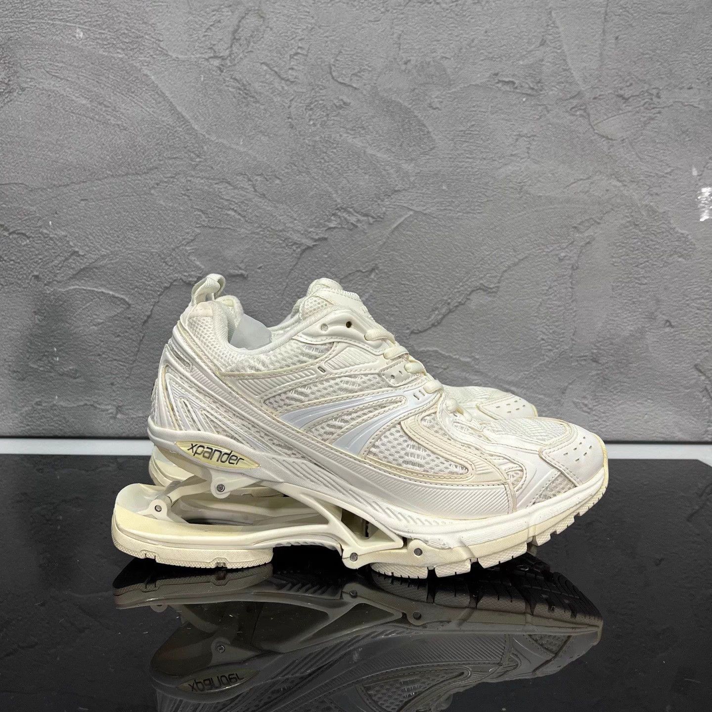 Balenciaga Balenciaga X-Pander trainers Like New size 38 Size US 7 / IT 37 - 4 Thumbnail