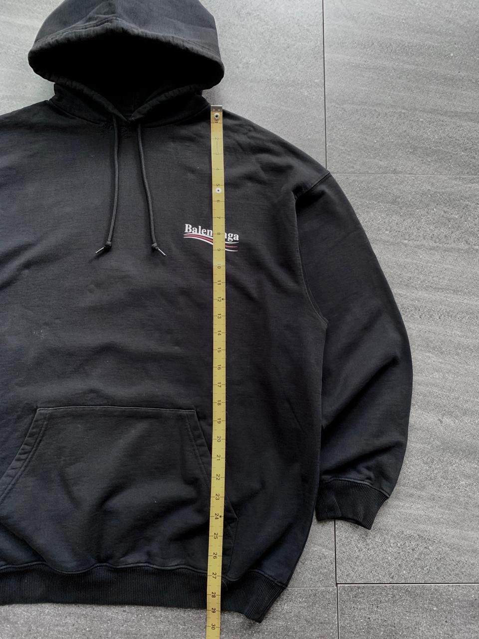 Balenciaga FREE TAX! Oversized Campaign Logo Hoodie in Black Size US M / EU 48-50 / 2 - 15 Thumbnail