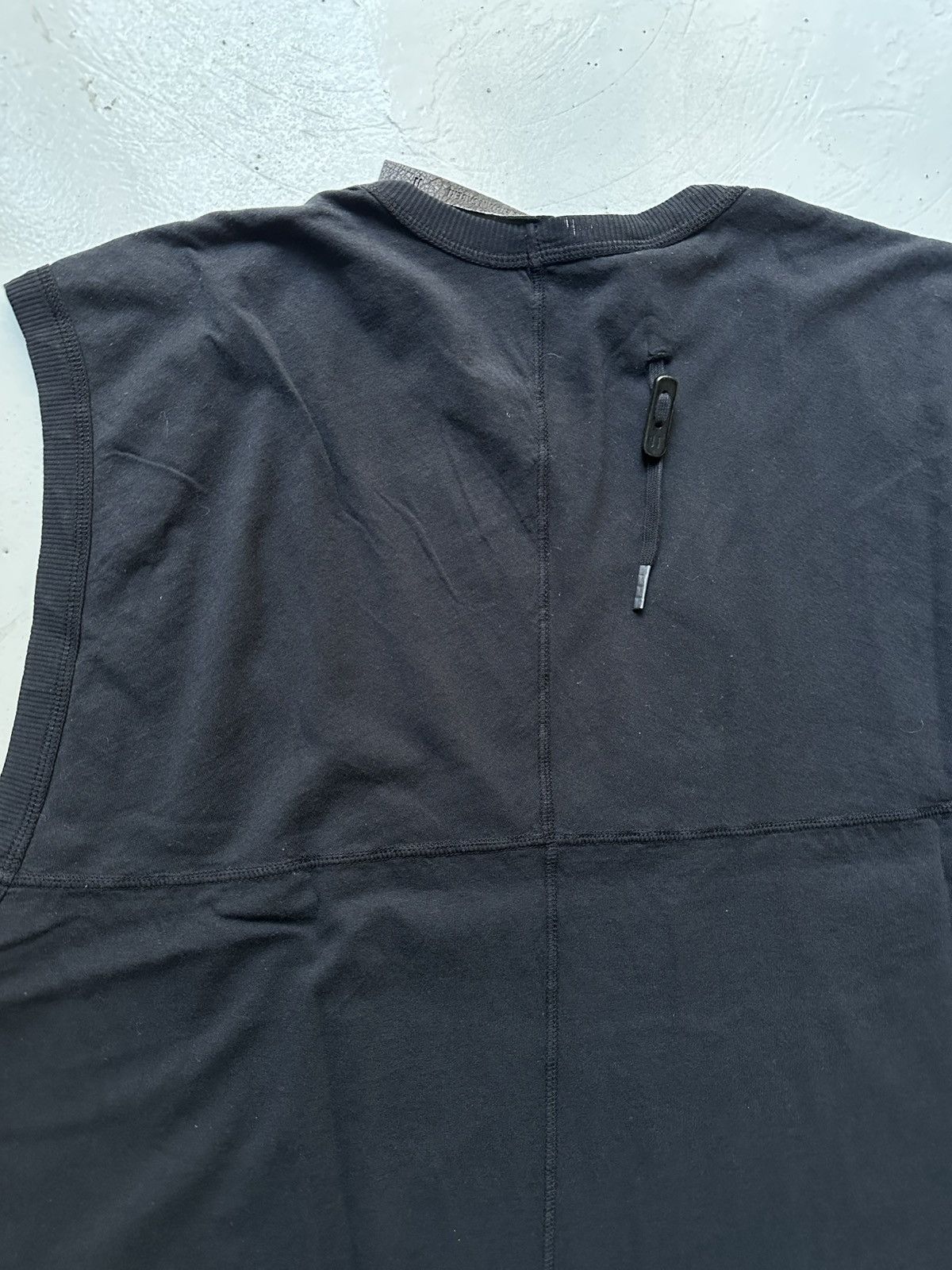 Boris Bidjan Saberi Oversized tank BBS Size US L / EU 52-54 / 3 - 7 Thumbnail
