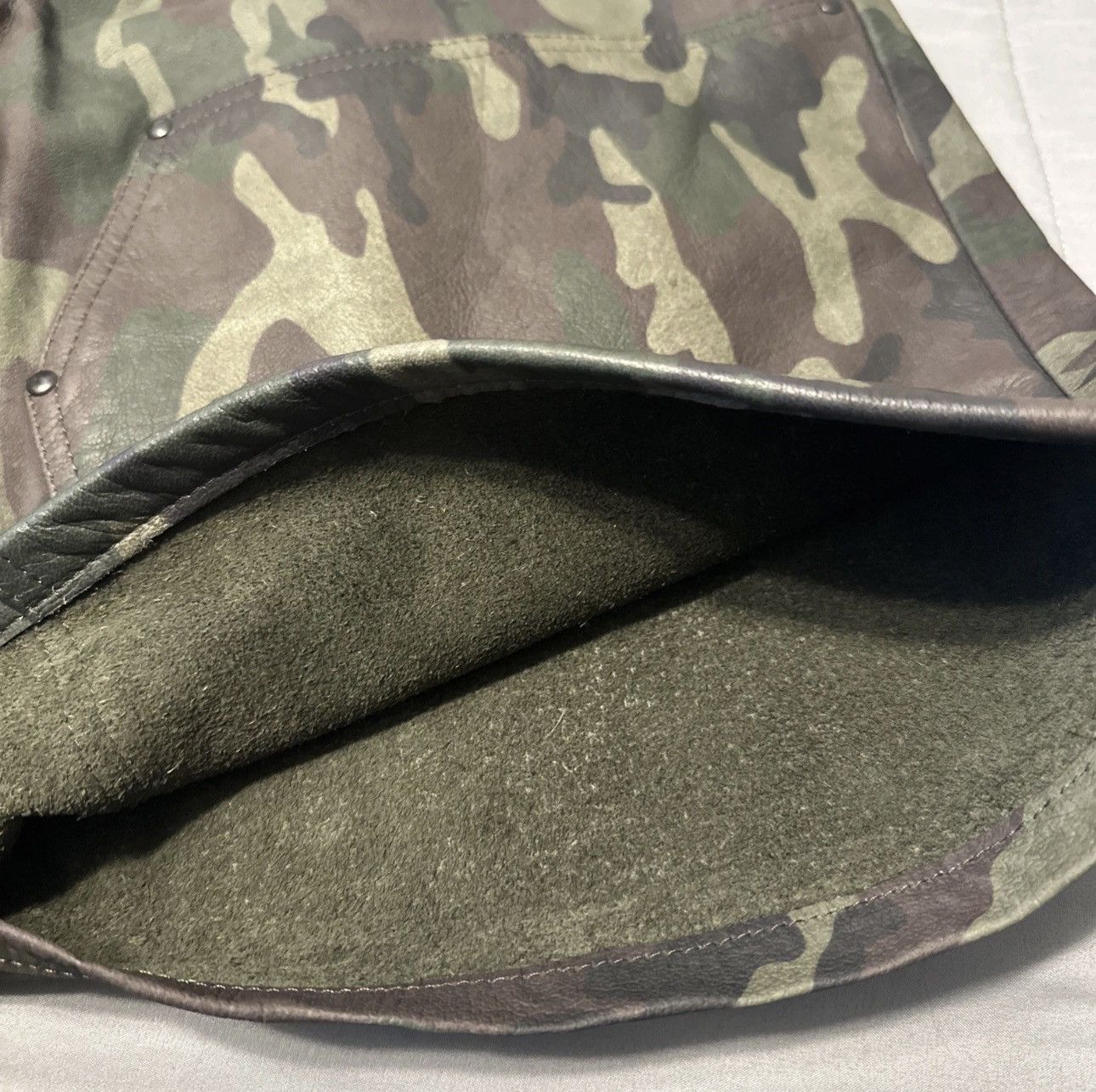 The GV Gallery GV Gallery Raspberry Hills Camo Barrack Leather Shorts S Size US 30 / EU 46 - 5 Thumbnail